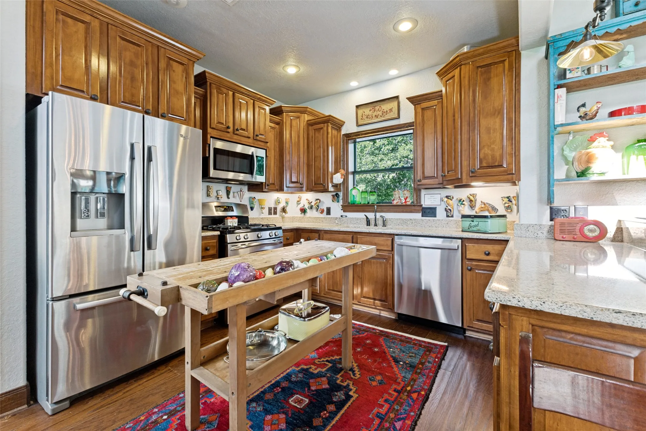 Single Family Residence For Sale in Fannin County , 1955 County Road 2980, Windom, Texas 75492, 2 Bedrooms, 2 Bathrooms, 2 Garage spaces, 3,928 Sqft, built in 2019, Price $4,100,000, mls#21287850, Real Estate Agent in Windom, Homes For Sale in Fannin county, Homes For Sale in Windom, Realtor in Windom Texas, Real Estate Brokerage Independent Realty Texas, Luminita Cordes Realtor