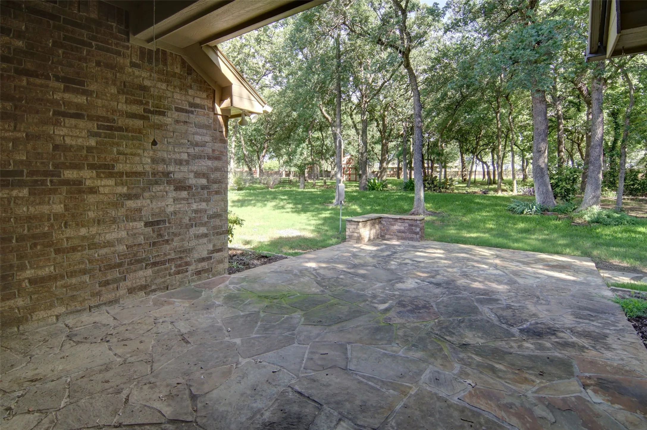 great patio, spectacular backyard