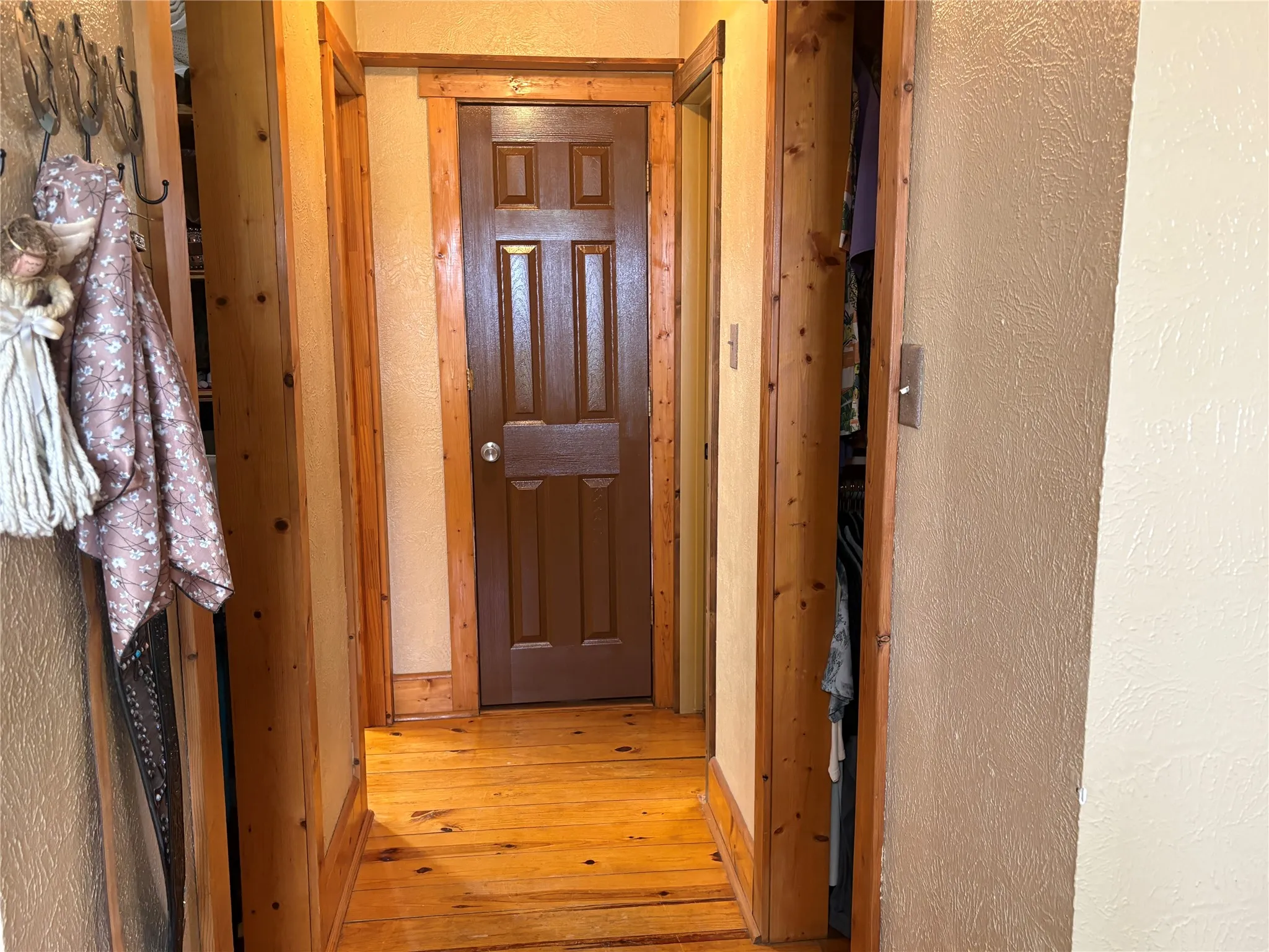 Farm For Sale in Collin County , 15901 County Road 1030, Blue Ridge, Texas 75424, 3 Bedroom, 2 Bathroom, 2 Garage spaces, 1,770 Sqft, built in 1994, mls#21287746, Real Estate Agent in Blue Ridge, Homes For Sale in Collin county, Homes For Sale in Blue Ridge, Realtor in Blue Ridge Texas, Real Estate Brokerage Independent Realty Texas, Luminita Cordes Realtor