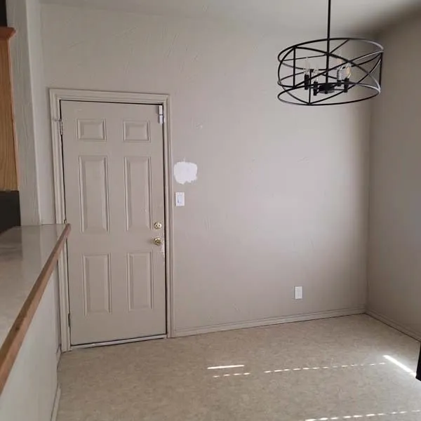 Single Family Residence For Rent in Ellis County , 710 W Waco Street, Ennis, Texas 75119, 3 Bedroom, 2 Bathroom, 1 Garage spaces, 1,092 Sqft, built in 2003, mls#21287884, Real Estate Agent in Ennis, Homes For Rent in Ellis county, Homes For Rent in Ennis, Realtor in Ennis Texas, Real Estate Brokerage Independent Realty Texas, Luminita Cordes Realtor