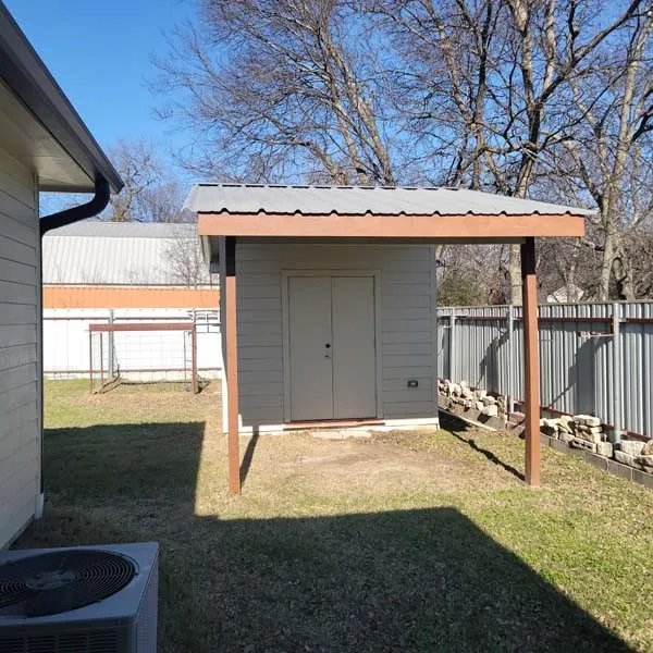 Single Family Residence For Rent in Ellis County , 710 W Waco Street, Ennis, Texas 75119, 3 Bedroom, 2 Bathroom, 1 Garage spaces, 1,092 Sqft, built in 2003, mls#21287884, Real Estate Agent in Ennis, Homes For Rent in Ellis county, Homes For Rent in Ennis, Realtor in Ennis Texas, Real Estate Brokerage Independent Realty Texas, Luminita Cordes Realtor