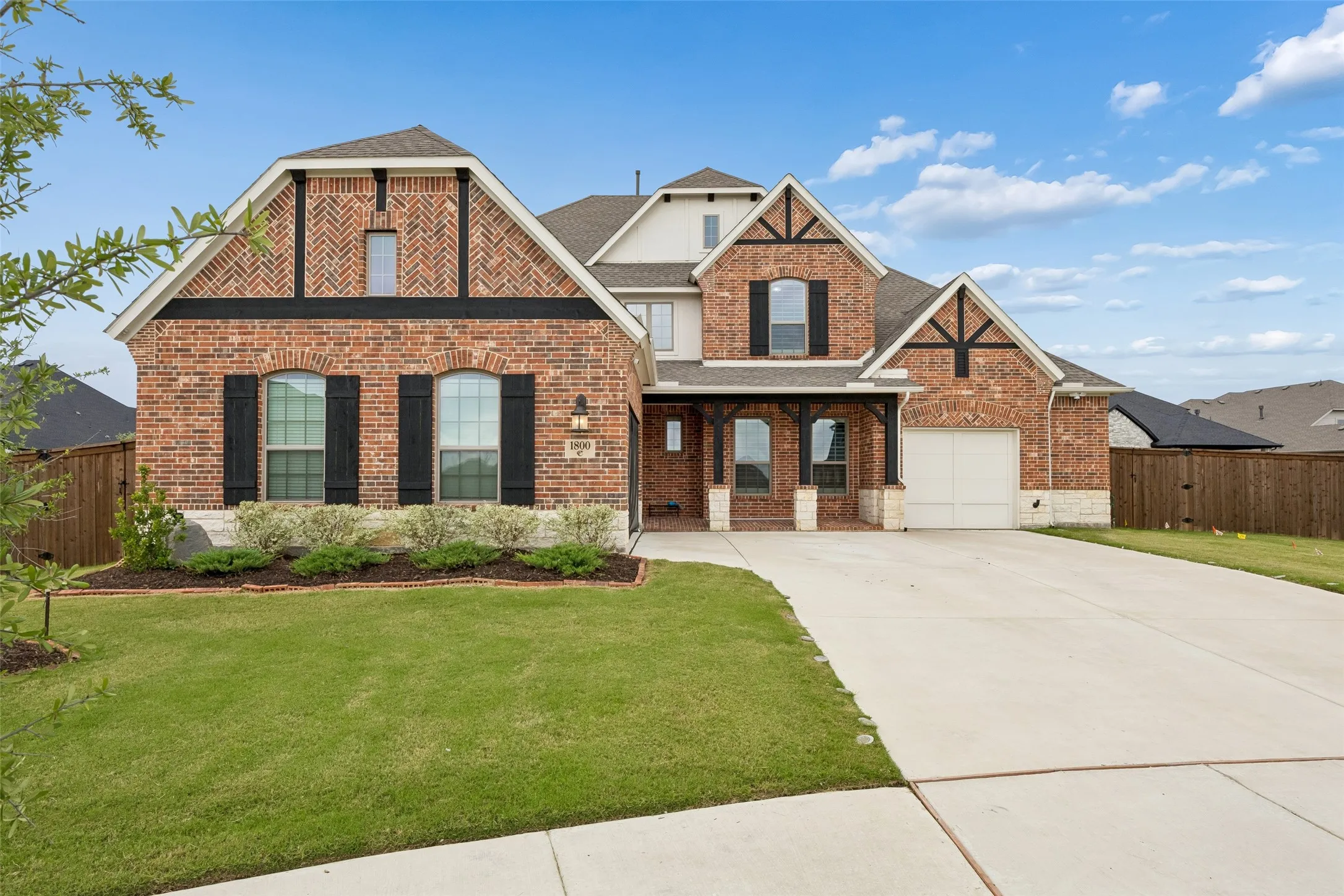 Single Family Residence For Sale in Johnson County , 1800 Tall Grass Court, Mansfield, Texas 76063, 6 Bedrooms, 5 Bathrooms, 3 Garage spaces, 4,421 Sqft, built in 2023, Price $867,000, mls#21277048, Real Estate Agent in Mansfield, Homes For Sale in Johnson county, Homes For Sale in Mansfield, Realtor in Mansfield Texas, Real Estate Brokerage Independent Realty Texas, Luminita Cordes Realtor