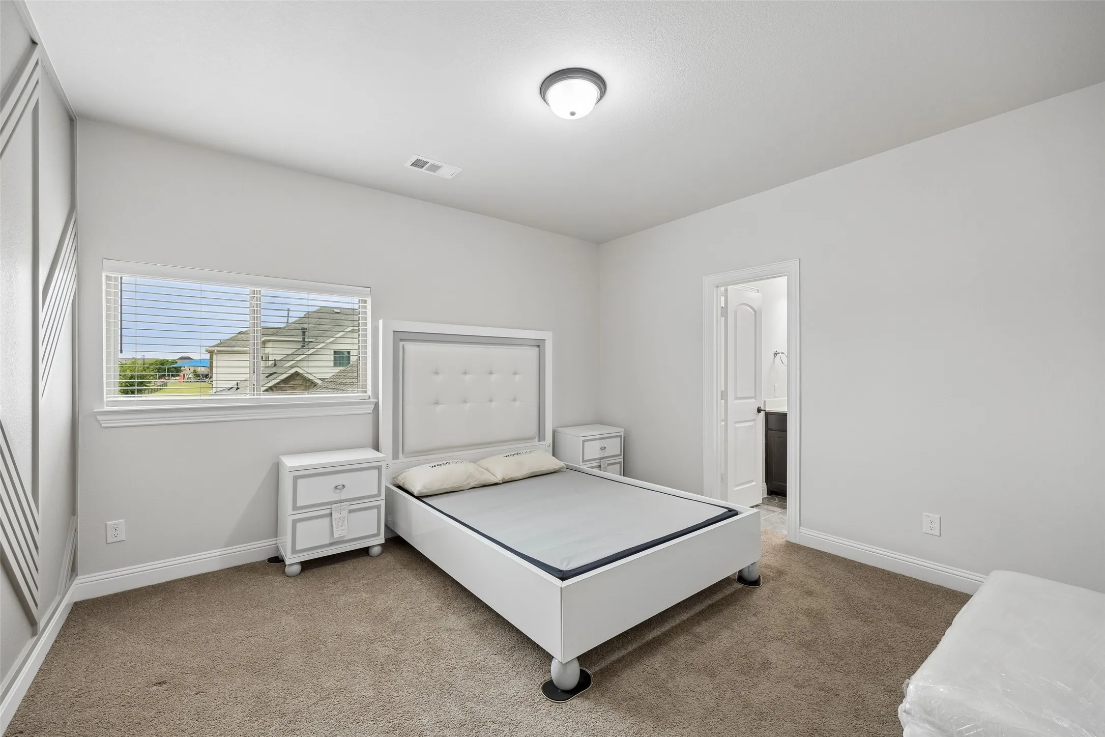 Single Family Residence For Sale in Johnson County , 1800 Tall Grass Court, Mansfield, Texas 76063, 6 Bedrooms, 5 Bathrooms, 3 Garage spaces, 4,421 Sqft, built in 2023, Price $867,000, mls#21277048, Real Estate Agent in Mansfield, Homes For Sale in Johnson county, Homes For Sale in Mansfield, Realtor in Mansfield Texas, Real Estate Brokerage Independent Realty Texas, Luminita Cordes Realtor