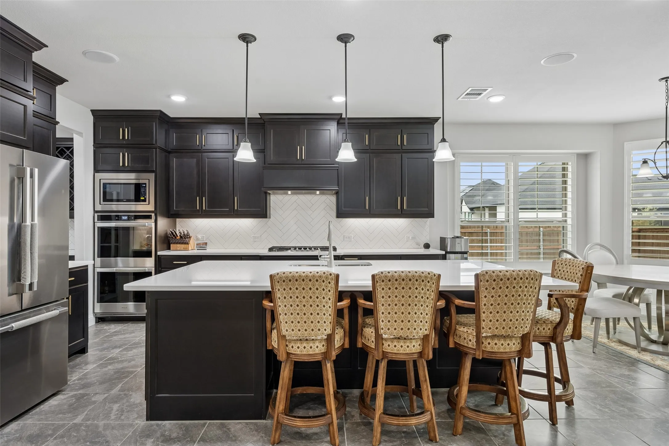 Single Family Residence For Sale in Johnson County , 1800 Tall Grass Court, Mansfield, Texas 76063, 6 Bedrooms, 5 Bathrooms, 3 Garage spaces, 4,421 Sqft, built in 2023, Price $867,000, mls#21277048, Real Estate Agent in Mansfield, Homes For Sale in Johnson county, Homes For Sale in Mansfield, Realtor in Mansfield Texas, Real Estate Brokerage Independent Realty Texas, Luminita Cordes Realtor
