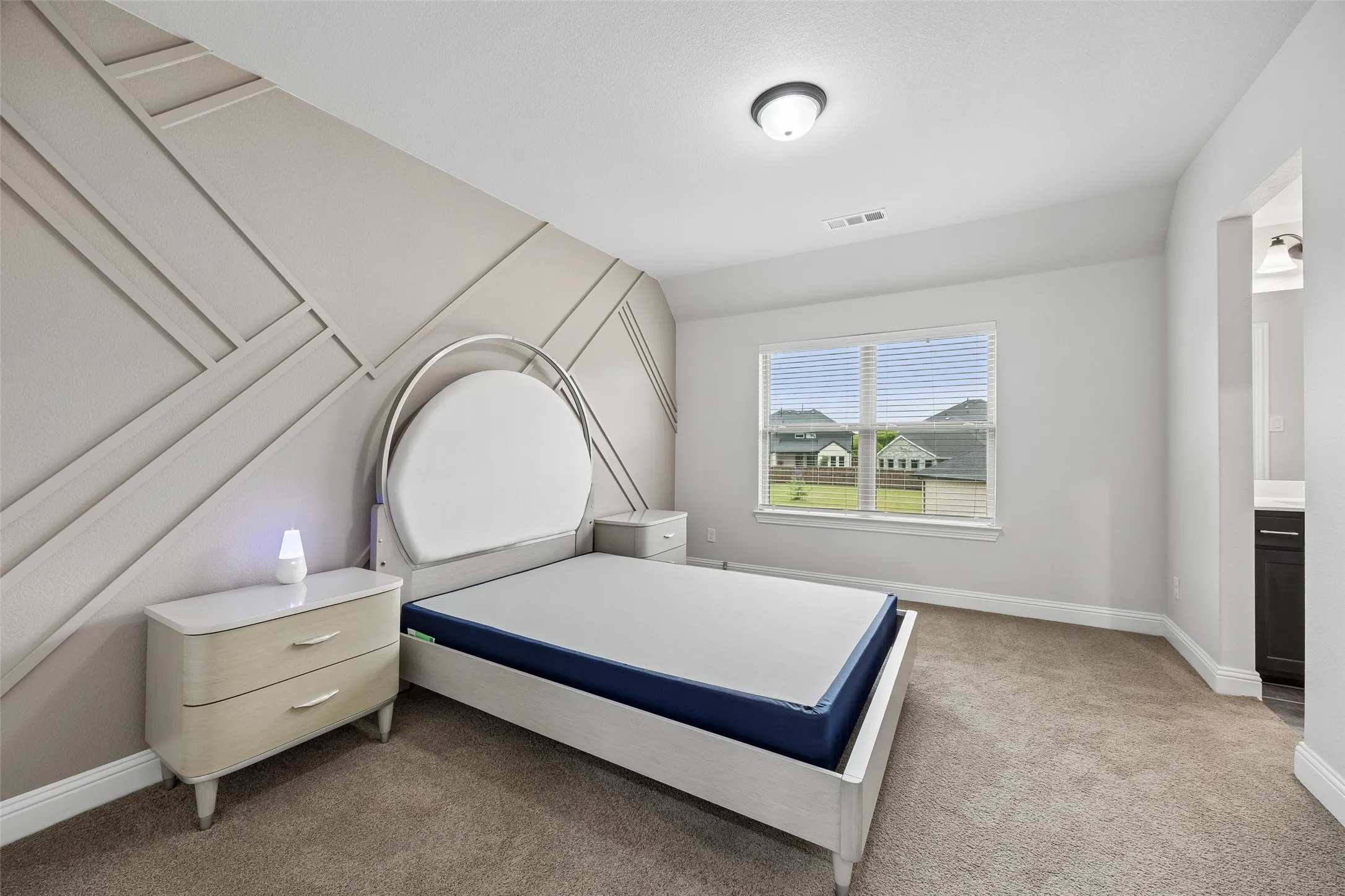 Single Family Residence For Sale in Johnson County , 1800 Tall Grass Court, Mansfield, Texas 76063, 6 Bedrooms, 5 Bathrooms, 3 Garage spaces, 4,421 Sqft, built in 2023, Price $867,000, mls#21277048, Real Estate Agent in Mansfield, Homes For Sale in Johnson county, Homes For Sale in Mansfield, Realtor in Mansfield Texas, Real Estate Brokerage Independent Realty Texas, Luminita Cordes Realtor