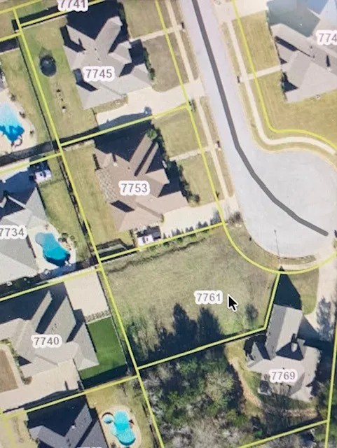 Unimproved Land For Sale in Smith County , 7761 Laurel Springs Lane, Tyler, Texas 75703, 0, 0, Garage spaces, 0 Sqft, built in 0, Price $107,000, mls#21284268, Real Estate Agent in Tyler, Homes For Sale in Smith county, Homes For Sale in Tyler, Realtor in Tyler Texas, Real Estate Brokerage Independent Realty Texas, Luminita Cordes Realtor