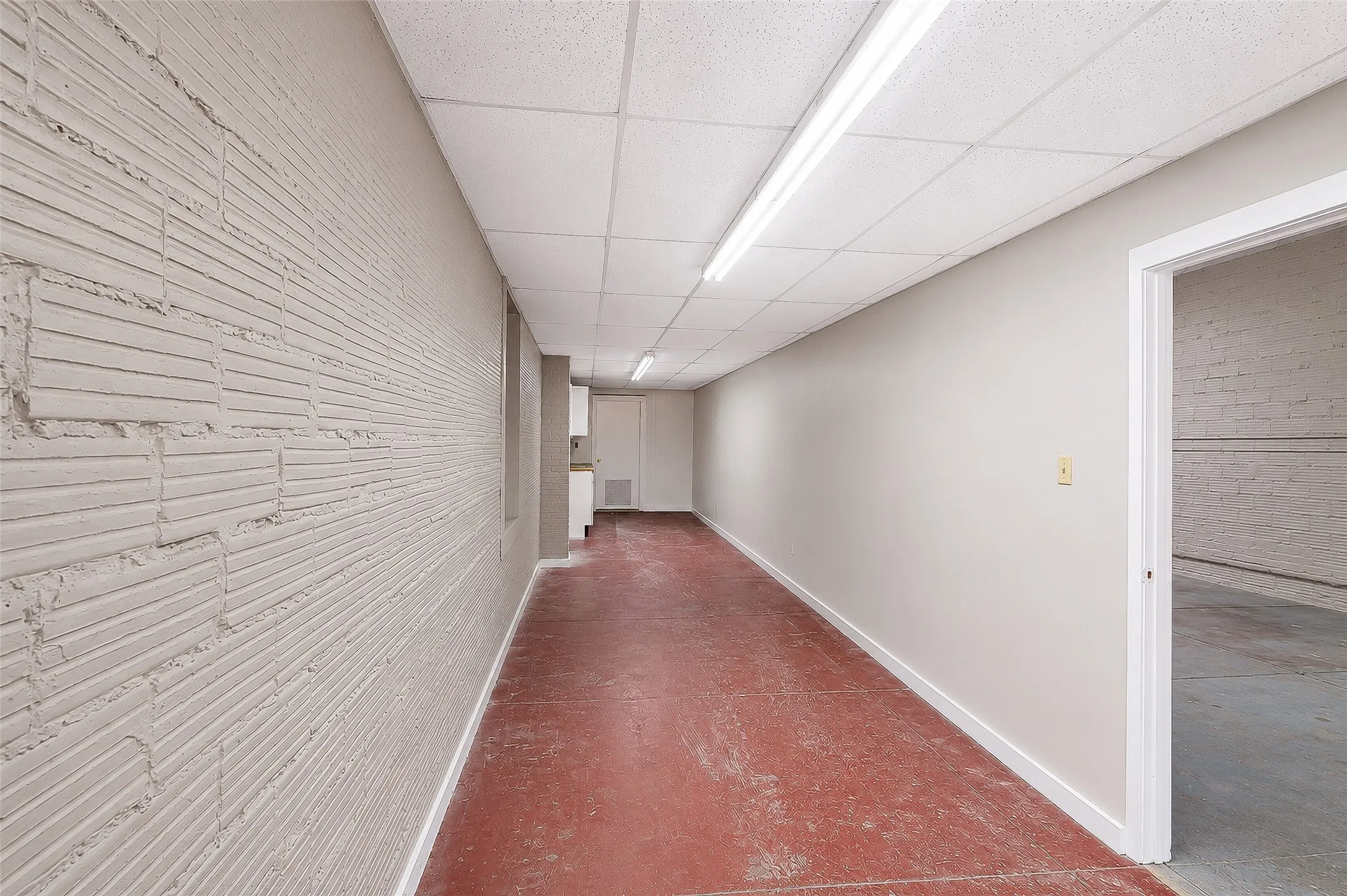 Business For Sale in Henderson County , 409 N Prairieville Street, Athens, Texas 75751, 0, 0, Garage spaces, 0 Sqft, built in 0, Price $199,000, mls#21287896, Real Estate Agent in Athens, Homes For Sale in Henderson county, Homes For Sale in Athens, Realtor in Athens Texas, Real Estate Brokerage Independent Realty Texas, Luminita Cordes Realtor