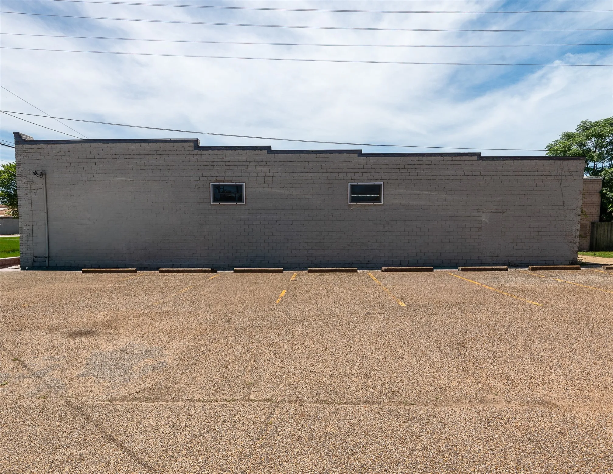 Business For Sale in Henderson County , 409 N Prairieville Street, Athens, Texas 75751, 0, 0, Garage spaces, 0 Sqft, built in 0, Price $199,000, mls#21287896, Real Estate Agent in Athens, Homes For Sale in Henderson county, Homes For Sale in Athens, Realtor in Athens Texas, Real Estate Brokerage Independent Realty Texas, Luminita Cordes Realtor