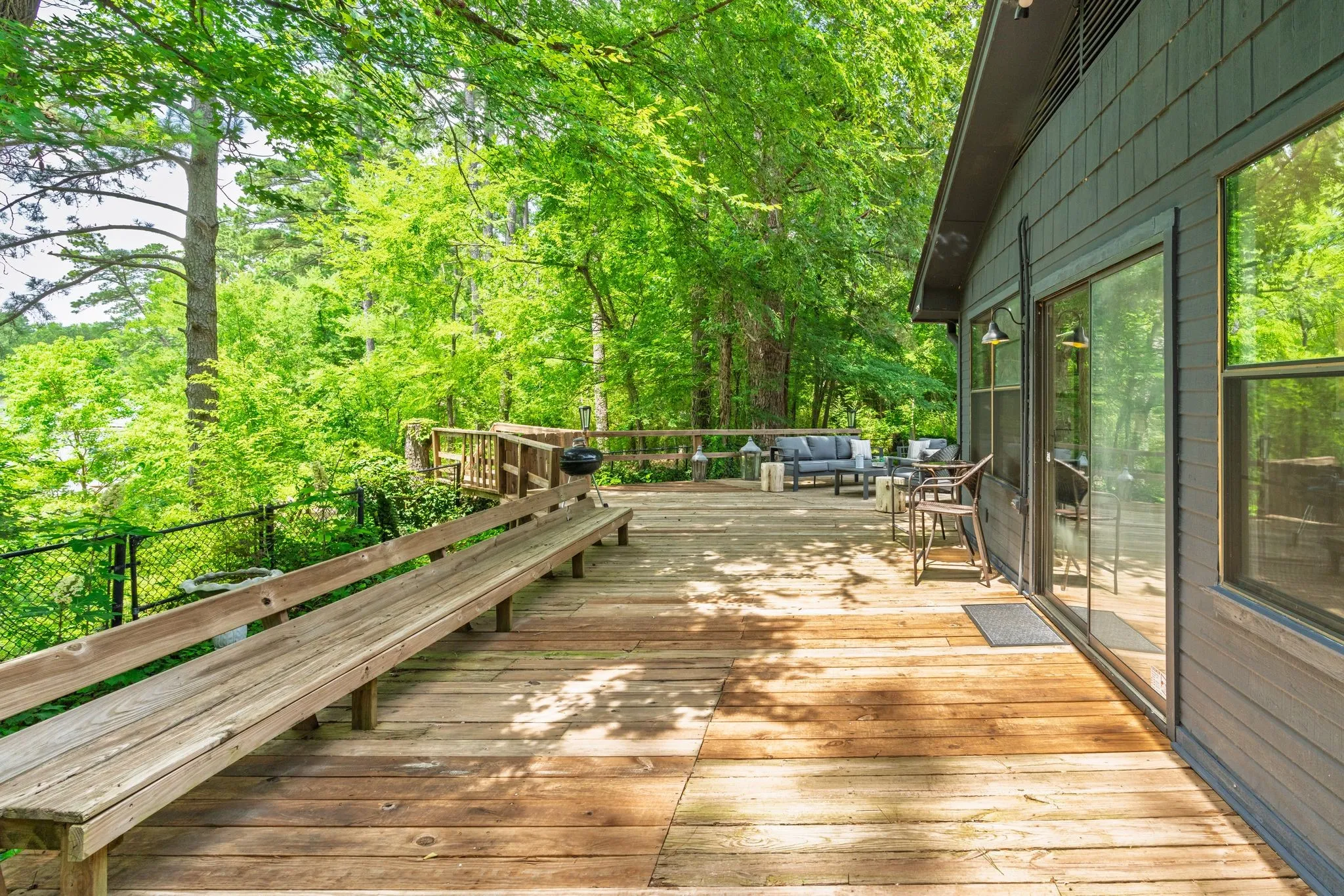 Large back deck for relaxing and entertaining
