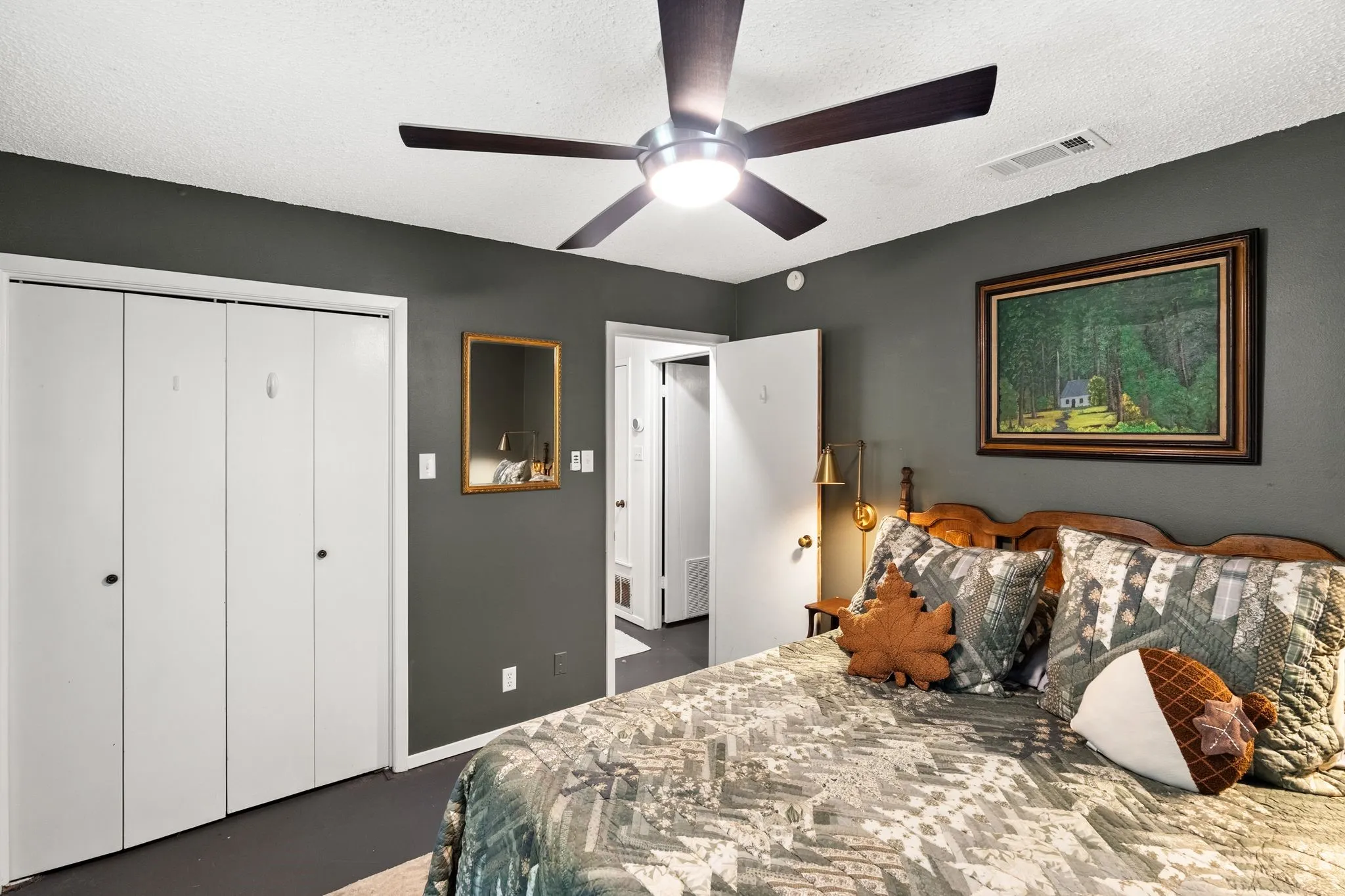 Single Family Residence For Sale in Wood County , 483 County Road 2140, Quitman, Texas 75783, 3 Bedroom, 2 Bathroom, Garage spaces, 1,703 Sqft, built in 1985, mls#21284215, Real Estate Agent in Quitman, Homes For Sale in Wood county, Homes For Sale in Quitman, Realtor in Quitman Texas, Real Estate Brokerage Independent Realty Texas, Luminita Cordes Realtor