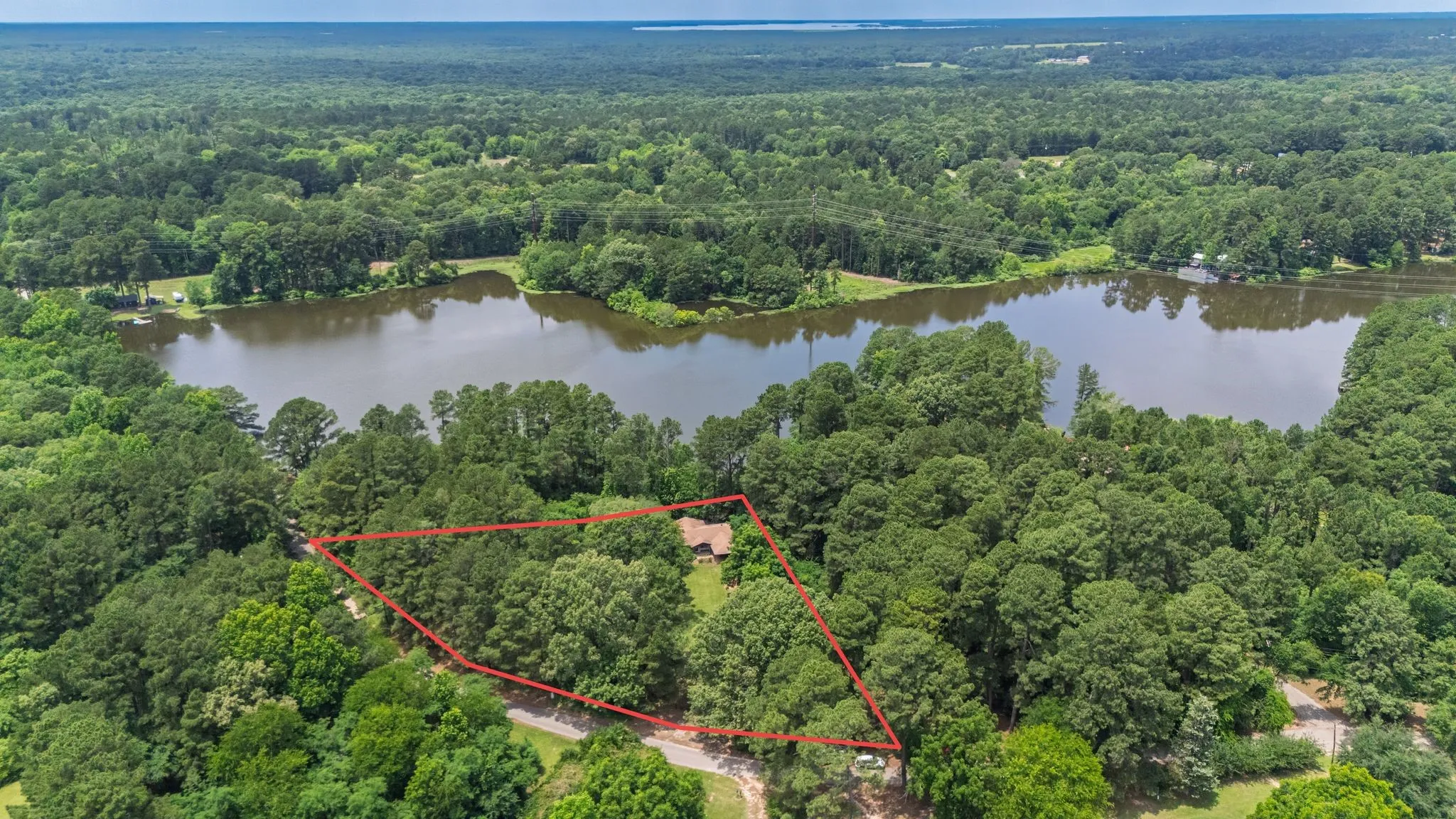 Single Family Residence For Sale in Wood County , 483 County Road 2140, Quitman, Texas 75783, 3 Bedroom, 2 Bathroom, Garage spaces, 1,703 Sqft, built in 1985, mls#21284215, Real Estate Agent in Quitman, Homes For Sale in Wood county, Homes For Sale in Quitman, Realtor in Quitman Texas, Real Estate Brokerage Independent Realty Texas, Luminita Cordes Realtor