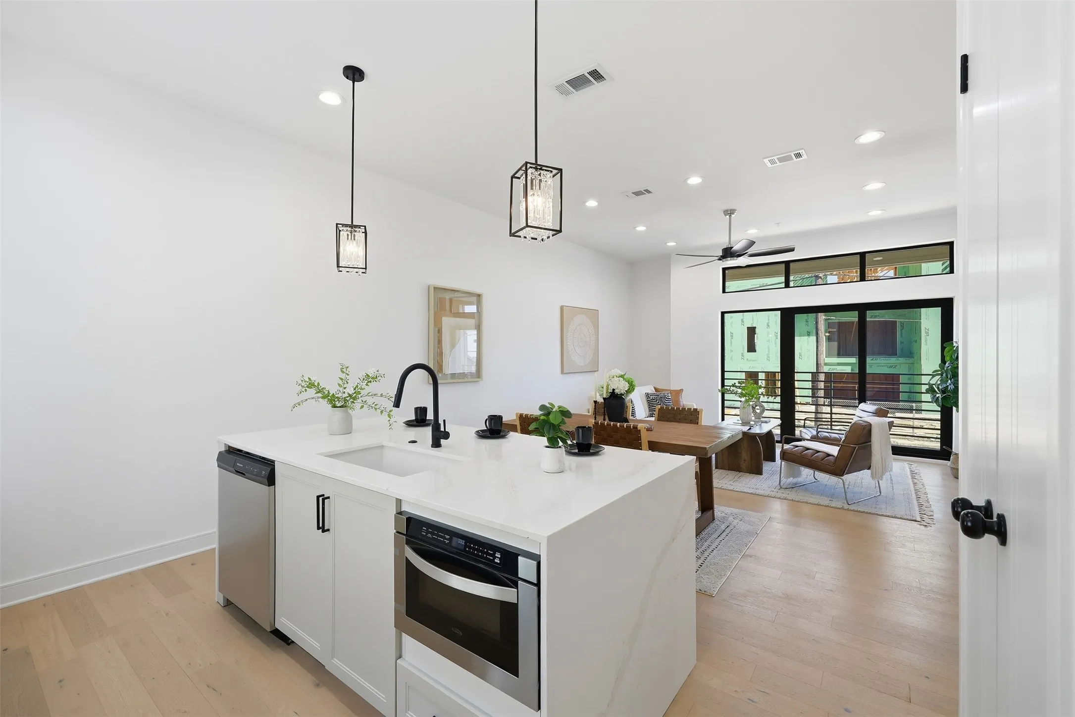 Condominium For Sale in Dallas County , 4635 Manett Street, Dallas, Texas 75204, 2 Bedroom, 3 Bathroom, 2 Garage spaces, 8,710 Sqft, built in 2026, mls#21287919, Real Estate Agent in Dallas, Homes For Sale in Dallas county, Homes For Sale in Dallas, Realtor in Dallas Texas, Real Estate Brokerage Independent Realty Texas, Luminita Cordes Realtor