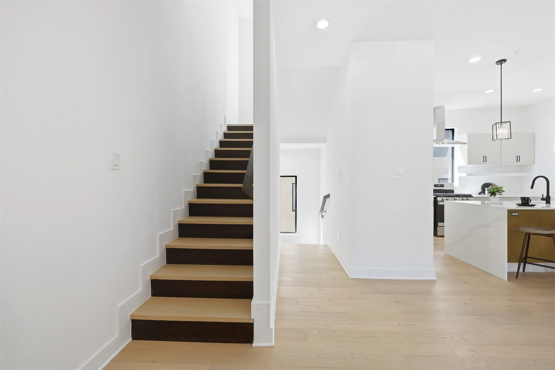 Condominium For Sale in Dallas County , 4635 Manett Street, Dallas, Texas 75204, 2 Bedroom, 3 Bathroom, 2 Garage spaces, 8,710 Sqft, built in 2026, mls#21287919, Real Estate Agent in Dallas, Homes For Sale in Dallas county, Homes For Sale in Dallas, Realtor in Dallas Texas, Real Estate Brokerage Independent Realty Texas, Luminita Cordes Realtor