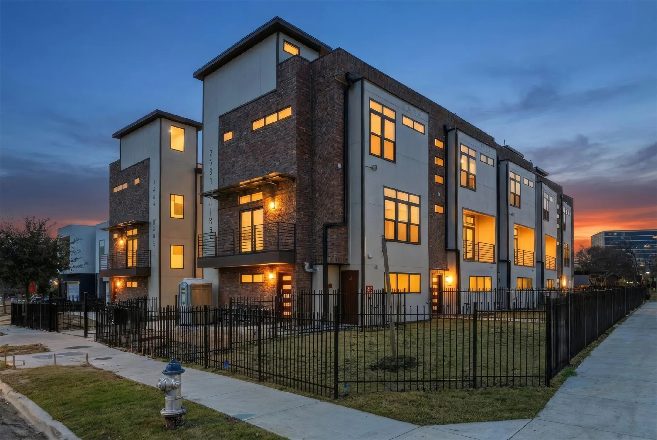 Condominium For Sale in Dallas County , 4635 Manett Street, Dallas, Texas 75204, 2 Bedroom, 3 Bathroom, 2 Garage spaces, 8,710 Sqft, built in 2026, mls#21287919, Real Estate Agent in Dallas, Homes For Sale in Dallas county, Homes For Sale in Dallas, Realtor in Dallas Texas, Real Estate Brokerage Independent Realty Texas, Luminita Cordes Realtor
