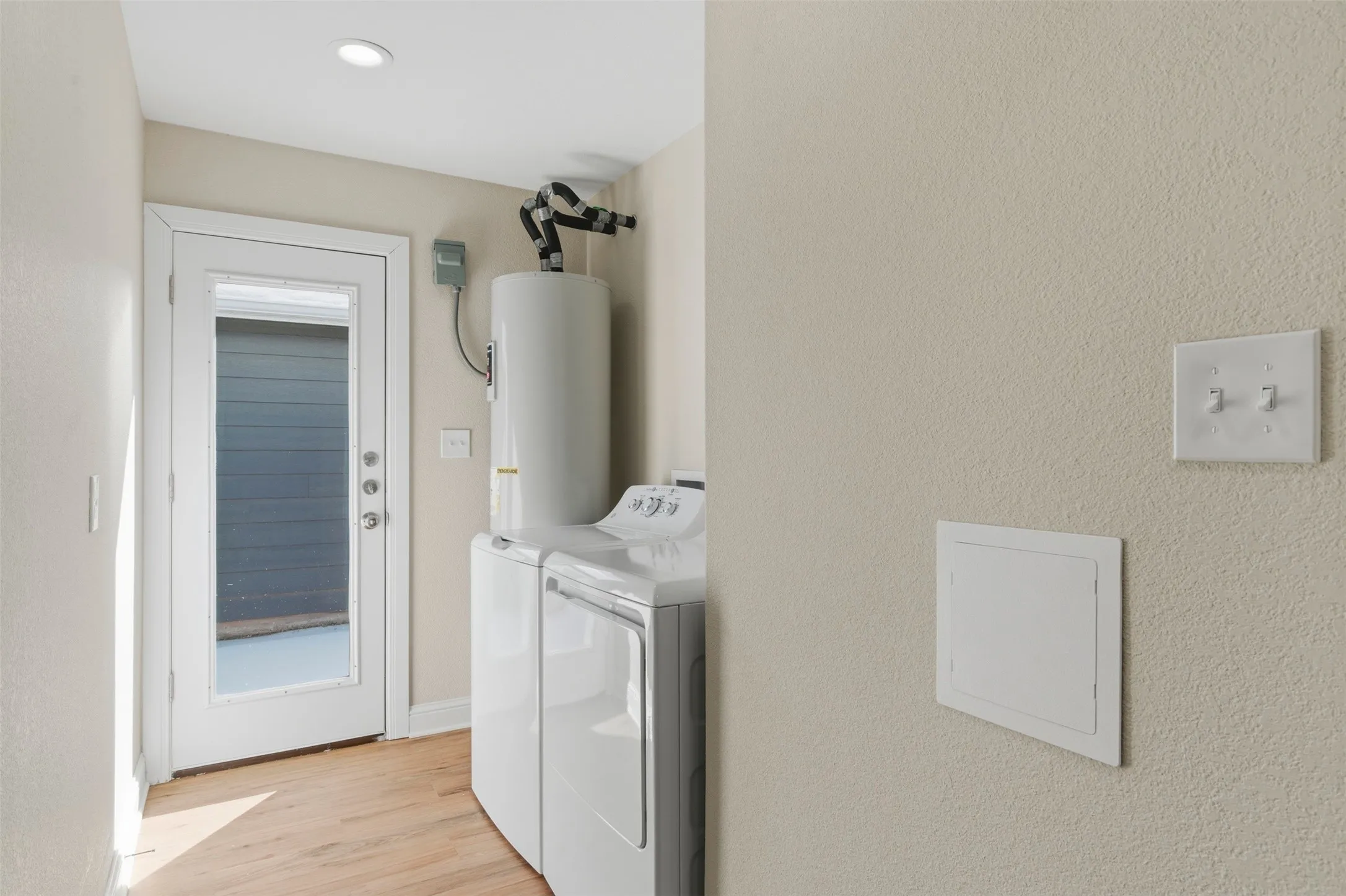Duplex For Sale in Grayson County , 802-804 N Broughton Street, Sherman, Texas 75090, 6 Bedroom, 4 Bathroom, Garage spaces, 0 Sqft, built in 2020, mls#21287441, Real Estate Agent in Sherman, Homes For Sale in Grayson county, Homes For Sale in Sherman, Realtor in Sherman Texas, Real Estate Brokerage Independent Realty Texas, Luminita Cordes Realtor