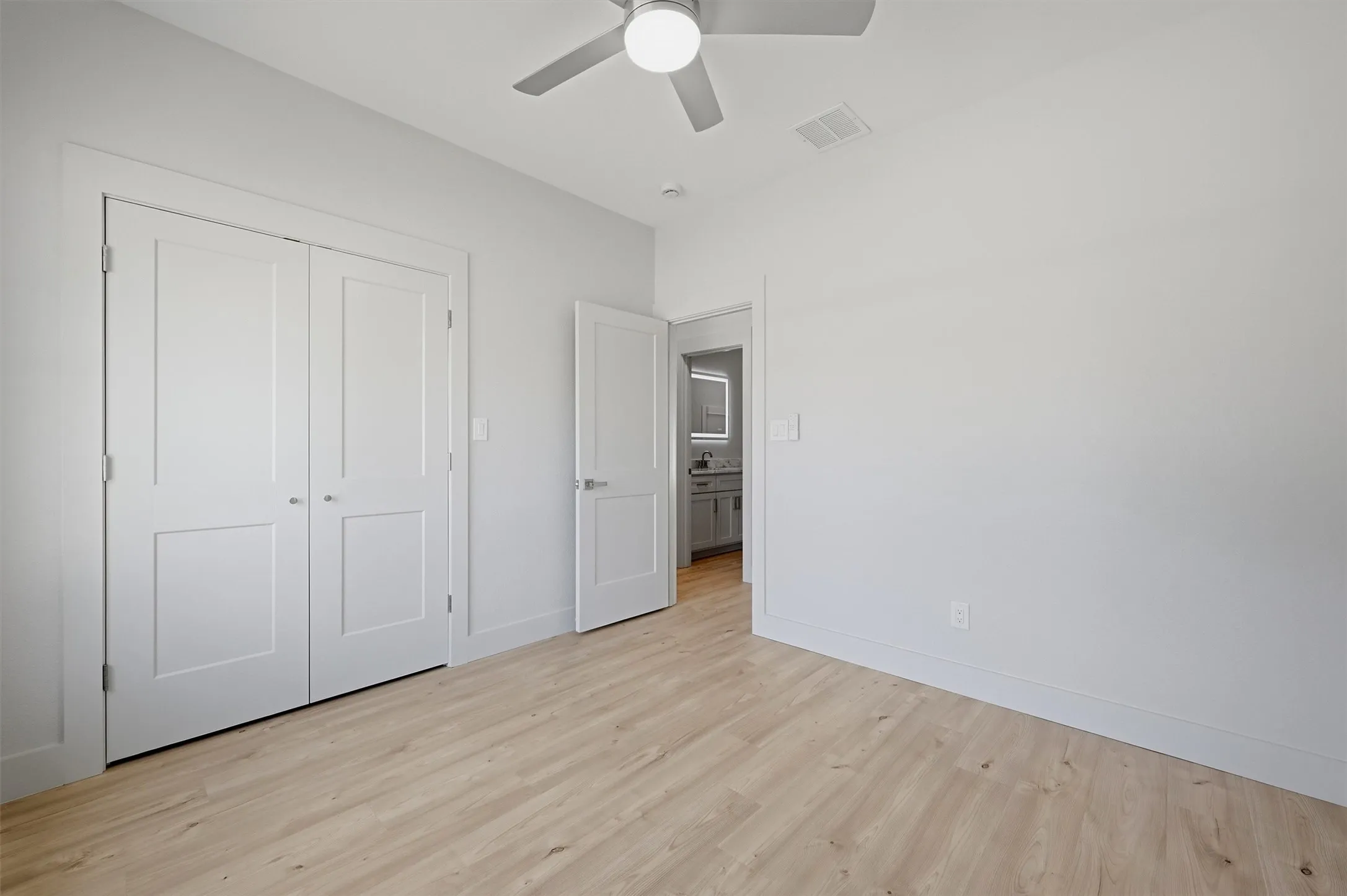 Single Family Residence For Sale in Grayson County , 110 W Hull Street, Denison, Texas 75021, 3 Bedroom, 2 Bathroom, 2 Garage spaces, 1,414 Sqft, built in 2026, mls#21286992, Real Estate Agent in Denison, Homes For Sale in Grayson county, Homes For Sale in Denison, Realtor in Denison Texas, Real Estate Brokerage Independent Realty Texas, Luminita Cordes Realtor