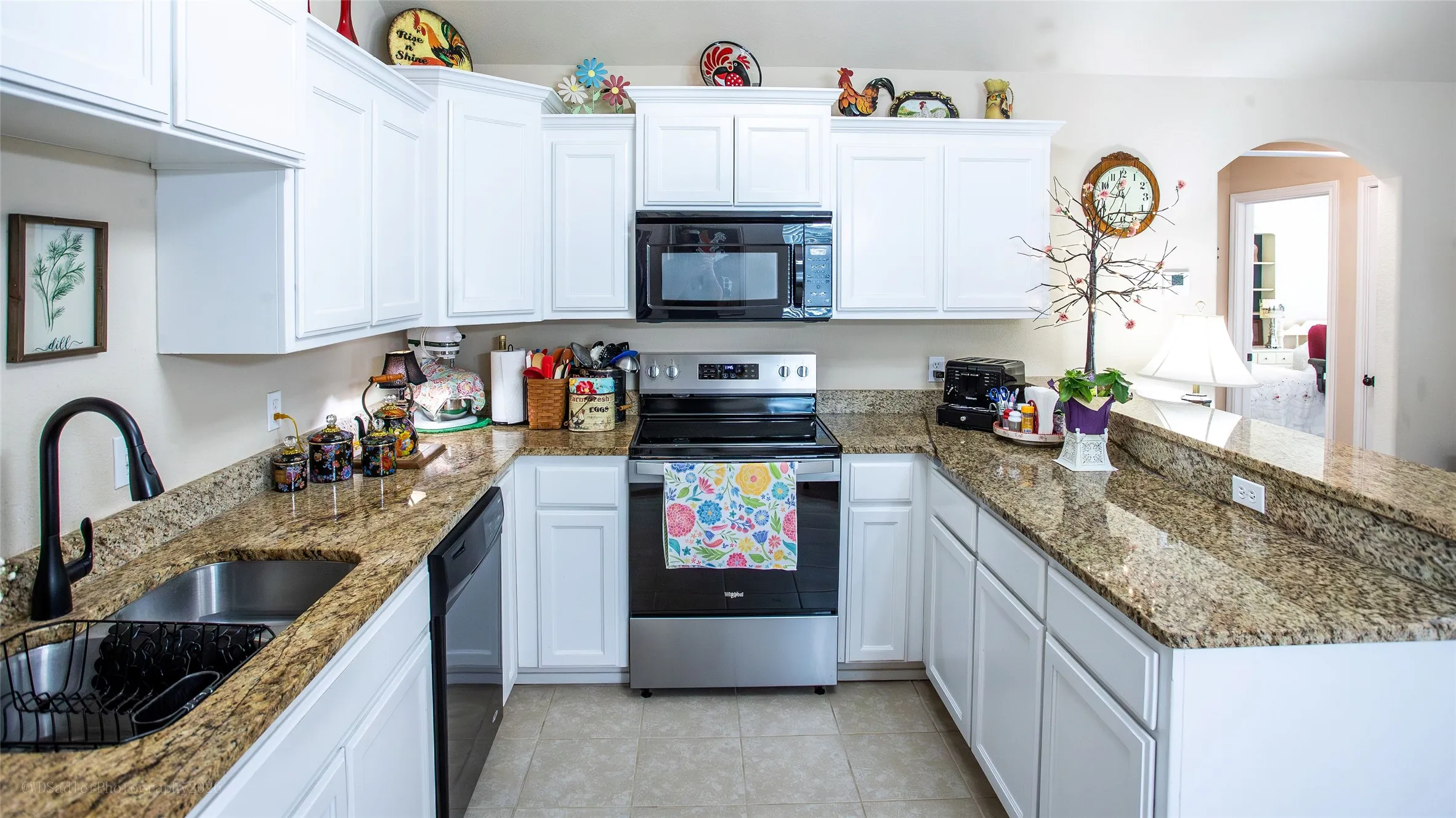 Single Family Residence For Sale in Young County , 206 W Oak, Olney, Texas 76374, 3 Bedroom, 2 Bathroom, Garage spaces, 1,312 Sqft, built in 2020, mls#21287968, Real Estate Agent in Olney, Homes For Sale in Young county, Homes For Sale in Olney, Realtor in Olney Texas, Real Estate Brokerage Independent Realty Texas, Luminita Cordes Realtor