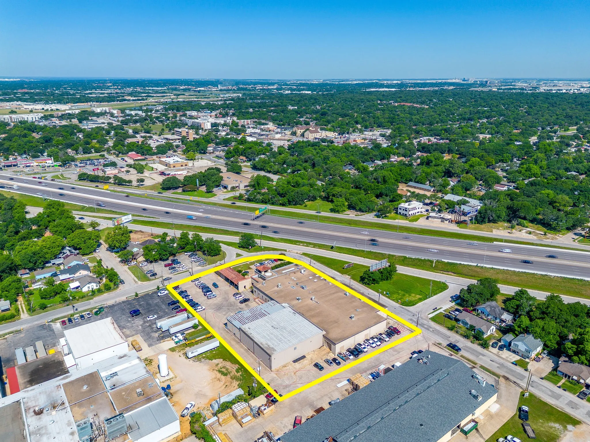 Office For Rent in Tarrant County , 3500 Noble Avenue, Fort Worth, Texas 76111, 0, 0, Garage spaces, 0 Sqft, built in 1985, Price $18, mls#21287978, Real Estate Agent in Fort Worth, Homes For Rent in Tarrant county, Homes For Rent in Fort Worth, Realtor in Fort Worth Texas, Real Estate Brokerage Independent Realty Texas, Luminita Cordes Realtor