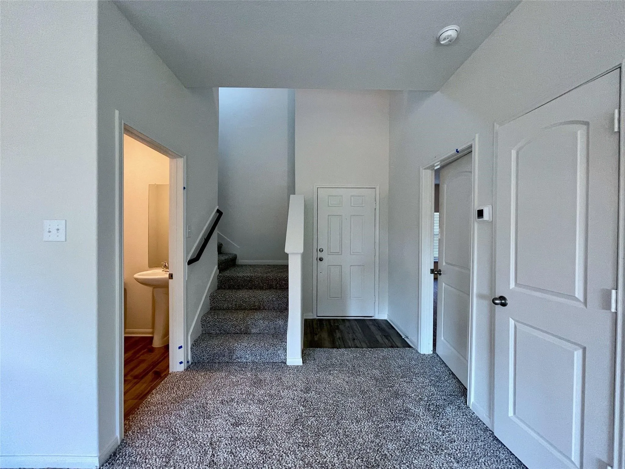 Single Family Residence For Sale in Dallas County , 1946 Canterbury Drive, Seagoville, Texas 75159, 4 Bedroom, 3 Bathroom, 2 Garage spaces, 2,209 Sqft, built in 2021, Price $304,000, mls#21287984, Real Estate Agent in Seagoville, Homes For Sale in Dallas county, Homes For Sale in Seagoville, Realtor in Seagoville Texas, Real Estate Brokerage Independent Realty Texas, Luminita Cordes Realtor