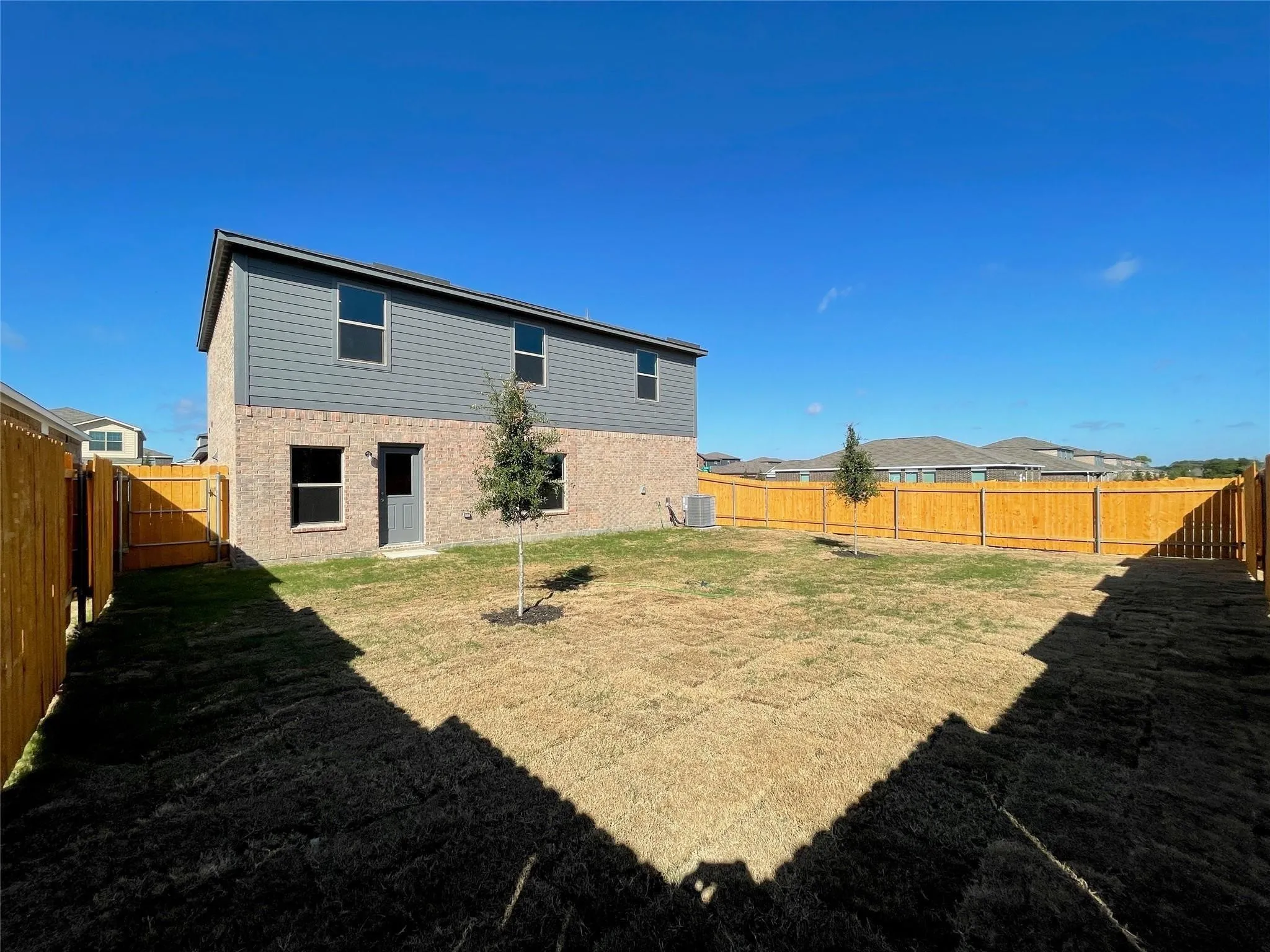 Single Family Residence For Sale in Dallas County , 1946 Canterbury Drive, Seagoville, Texas 75159, 4 Bedroom, 3 Bathroom, 2 Garage spaces, 2,209 Sqft, built in 2021, Price $304,000, mls#21287984, Real Estate Agent in Seagoville, Homes For Sale in Dallas county, Homes For Sale in Seagoville, Realtor in Seagoville Texas, Real Estate Brokerage Independent Realty Texas, Luminita Cordes Realtor