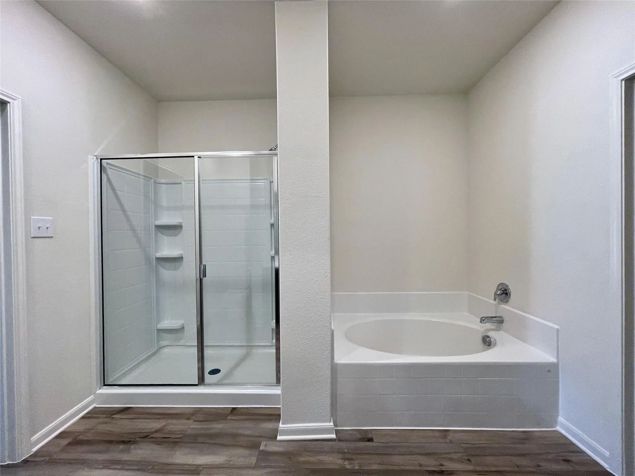 Single Family Residence For Sale in Dallas County , 1946 Canterbury Drive, Seagoville, Texas 75159, 4 Bedroom, 3 Bathroom, 2 Garage spaces, 2,209 Sqft, built in 2021, Price $304,000, mls#21287984, Real Estate Agent in Seagoville, Homes For Sale in Dallas county, Homes For Sale in Seagoville, Realtor in Seagoville Texas, Real Estate Brokerage Independent Realty Texas, Luminita Cordes Realtor