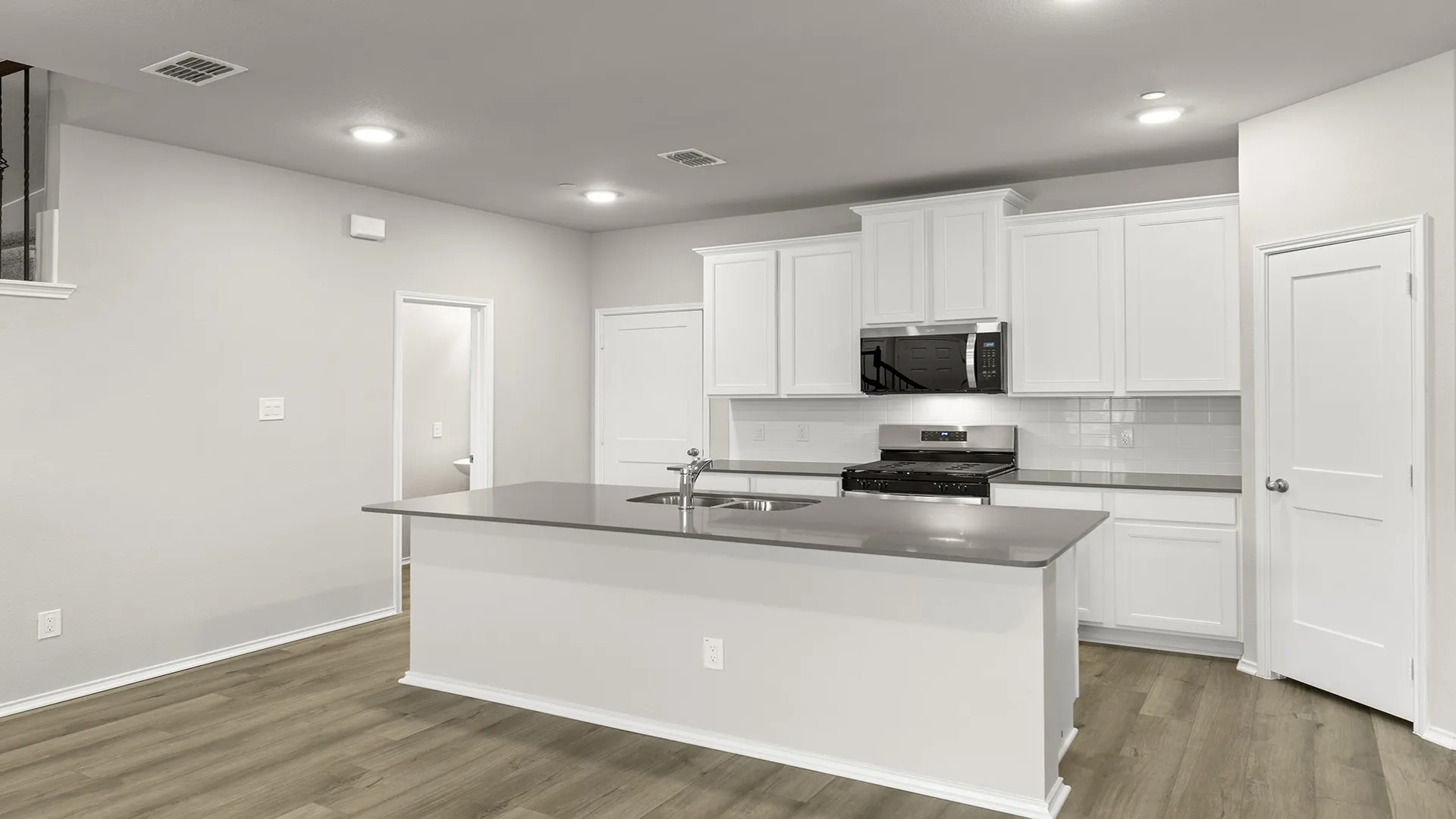10. 1892 Indigo - Kitchen (2)