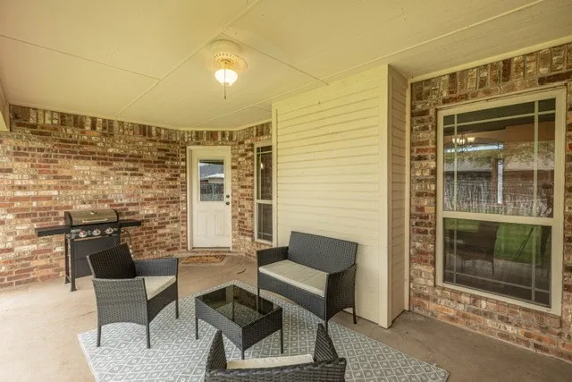 Single Family Residence For Rent in Taylor County , 1342 Lewis And Clark Trail, Abilene, Texas 79602, 3 Bedroom, 2 Bathroom, 2 Garage spaces, 1,572 Sqft, built in 2013, mls#21288001, Real Estate Agent in Abilene, Homes For Rent in Taylor county, Homes For Rent in Abilene, Realtor in Abilene Texas, Real Estate Brokerage Independent Realty Texas, Luminita Cordes Realtor