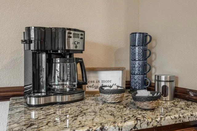 Single Family Residence For Rent in Taylor County , 1342 Lewis And Clark Trail, Abilene, Texas 79602, 3 Bedroom, 2 Bathroom, 2 Garage spaces, 1,572 Sqft, built in 2013, mls#21288001, Real Estate Agent in Abilene, Homes For Rent in Taylor county, Homes For Rent in Abilene, Realtor in Abilene Texas, Real Estate Brokerage Independent Realty Texas, Luminita Cordes Realtor
