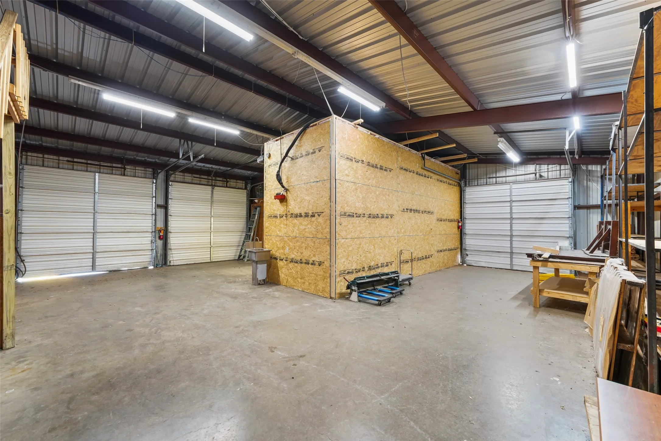 Business For Sale in Dallas County , 200 Cypress, Seagoville, Texas 75159, 0, 0, Garage spaces, 0 Sqft, built in 1960, Price $799,999, mls#21288007, Real Estate Agent in Seagoville, Homes For Sale in Dallas county, Homes For Sale in Seagoville, Realtor in Seagoville Texas, Real Estate Brokerage Independent Realty Texas, Luminita Cordes Realtor