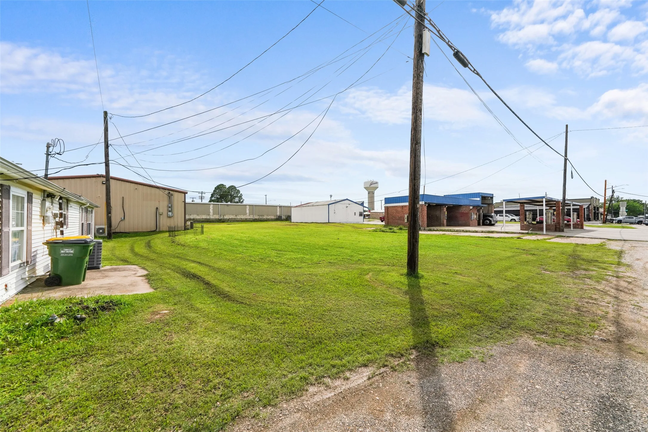 Business For Sale in Dallas County , 200 Cypress, Seagoville, Texas 75159, 0, 0, Garage spaces, 0 Sqft, built in 1960, Price $799,999, mls#21288007, Real Estate Agent in Seagoville, Homes For Sale in Dallas county, Homes For Sale in Seagoville, Realtor in Seagoville Texas, Real Estate Brokerage Independent Realty Texas, Luminita Cordes Realtor