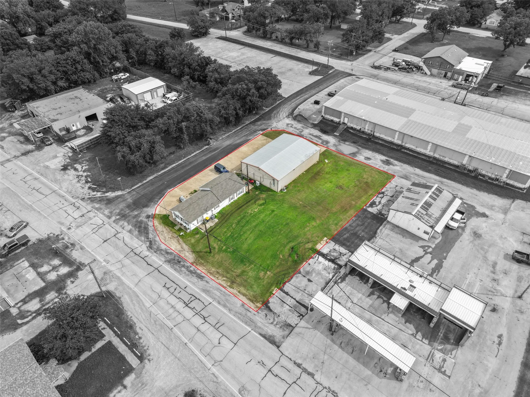 Business For Sale in Dallas County , 200 Cypress, Seagoville, Texas 75159, 0, 0, Garage spaces, 0 Sqft, built in 1960, Price $799,999, mls#21288007, Real Estate Agent in Seagoville, Homes For Sale in Dallas county, Homes For Sale in Seagoville, Realtor in Seagoville Texas, Real Estate Brokerage Independent Realty Texas, Luminita Cordes Realtor
