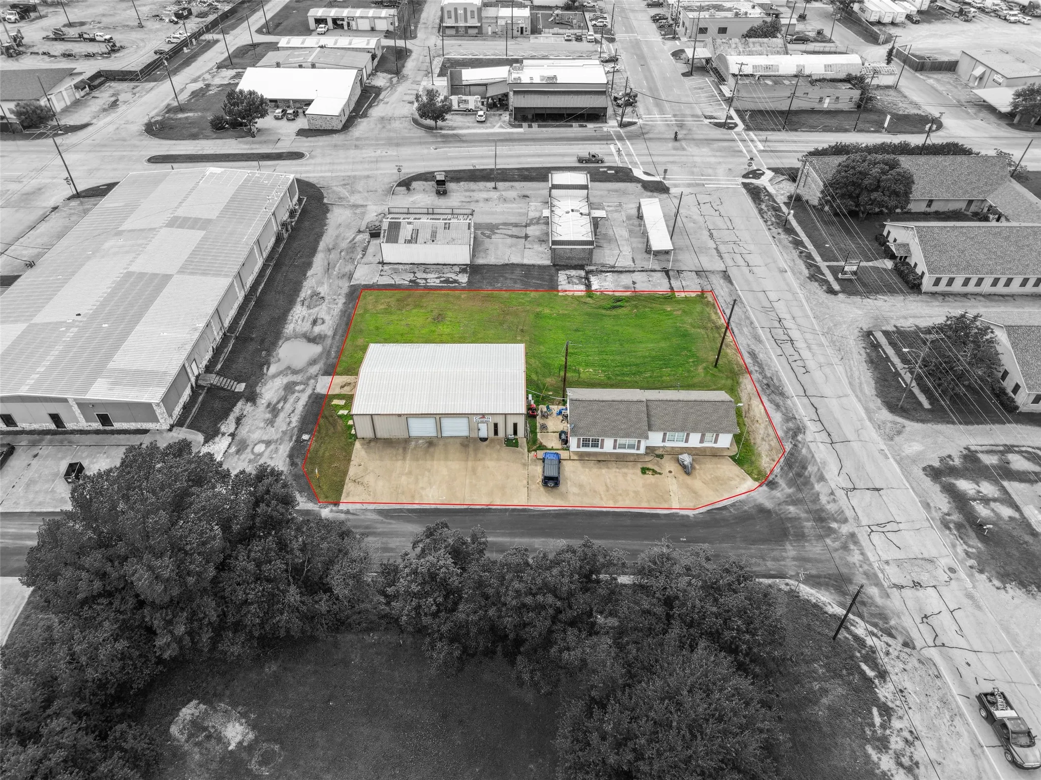 Business For Sale in Dallas County , 200 Cypress, Seagoville, Texas 75159, 0, 0, Garage spaces, 0 Sqft, built in 1960, Price $799,999, mls#21288007, Real Estate Agent in Seagoville, Homes For Sale in Dallas county, Homes For Sale in Seagoville, Realtor in Seagoville Texas, Real Estate Brokerage Independent Realty Texas, Luminita Cordes Realtor