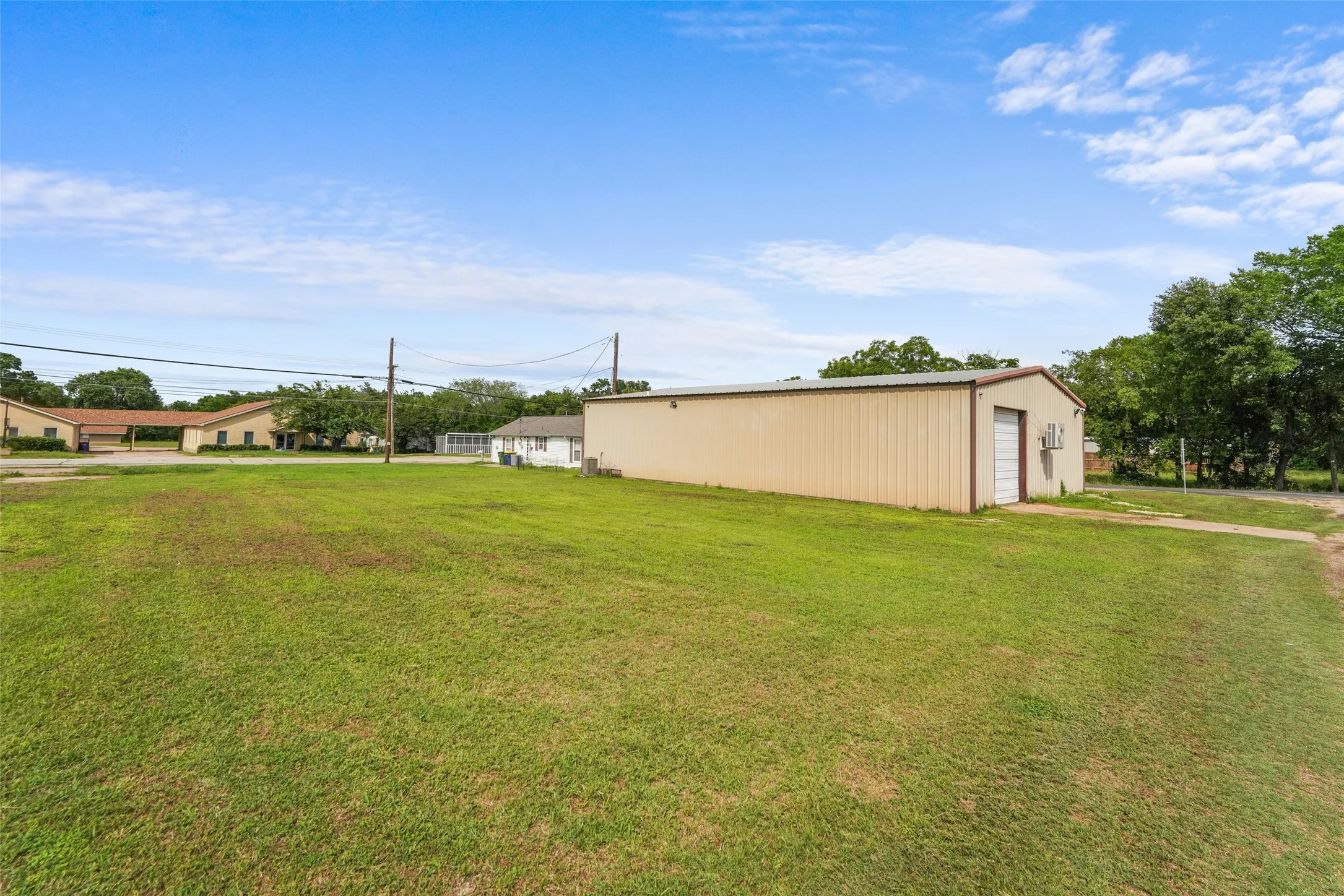 Business For Sale in Dallas County , 200 Cypress, Seagoville, Texas 75159, 0, 0, Garage spaces, 0 Sqft, built in 1960, Price $799,999, mls#21288007, Real Estate Agent in Seagoville, Homes For Sale in Dallas county, Homes For Sale in Seagoville, Realtor in Seagoville Texas, Real Estate Brokerage Independent Realty Texas, Luminita Cordes Realtor