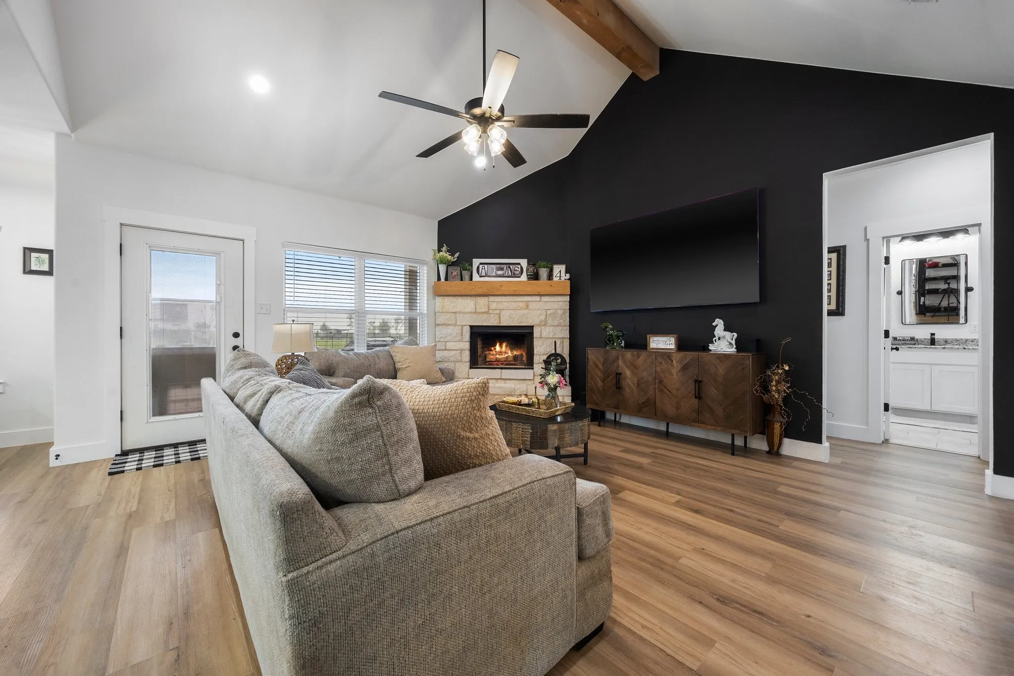 Single Family Residence For Sale in Hunt County , 5052 Fox Trot Lane, Caddo Mills, Texas 75135, 3 Bedrooms, 2 Bathrooms, 2 Garage spaces, 1,708 Sqft, built in 2022, Price $449,999, mls#21287961, Real Estate Agent in Caddo Mills, Homes For Sale in Hunt county, Homes For Sale in Caddo Mills, Realtor in Caddo Mills Texas, Real Estate Brokerage Independent Realty Texas, Luminita Cordes Realtor
