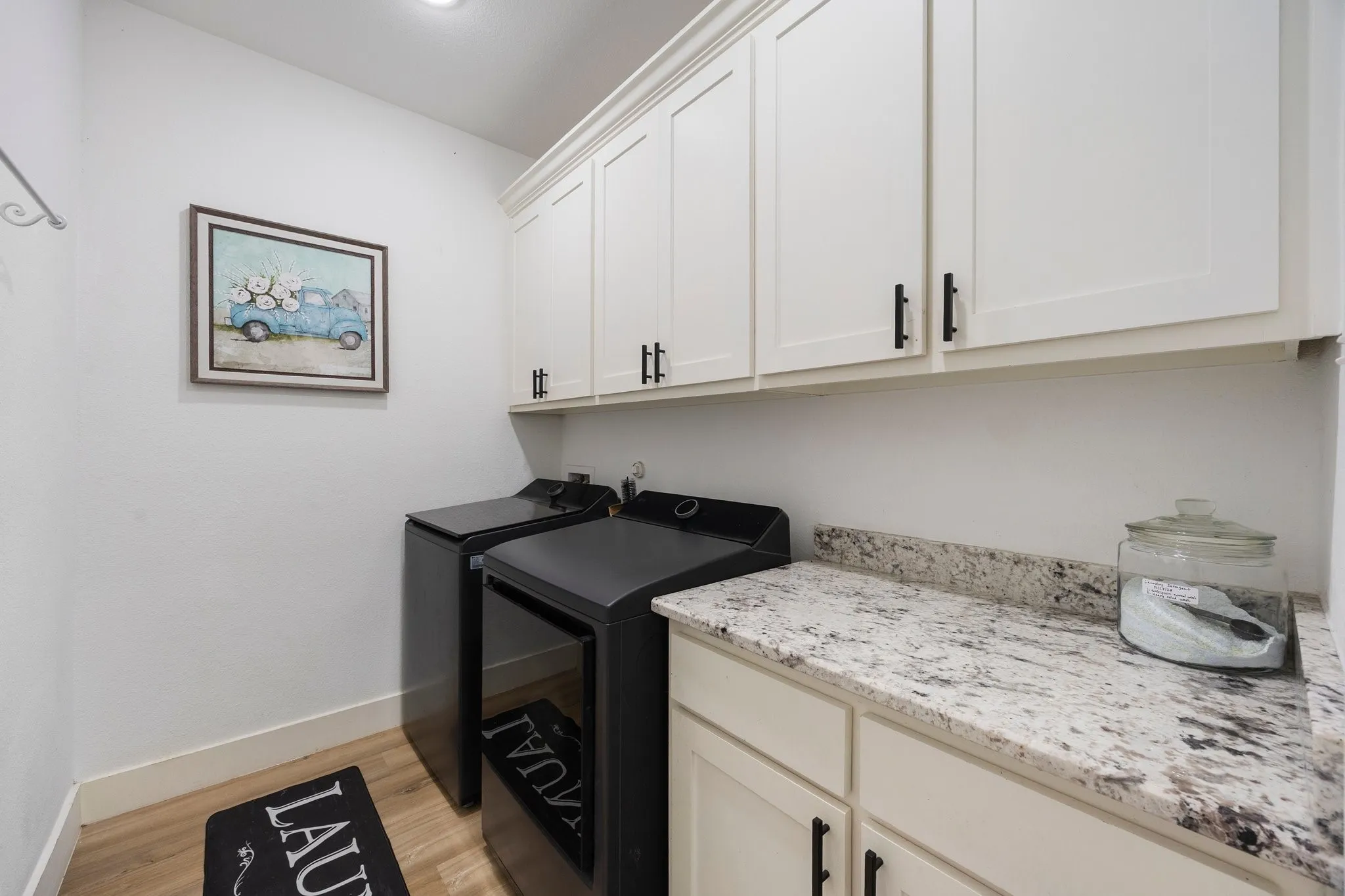 Single Family Residence For Sale in Hunt County , 5052 Fox Trot Lane, Caddo Mills, Texas 75135, 3 Bedrooms, 2 Bathrooms, 2 Garage spaces, 1,708 Sqft, built in 2022, Price $449,999, mls#21287961, Real Estate Agent in Caddo Mills, Homes For Sale in Hunt county, Homes For Sale in Caddo Mills, Realtor in Caddo Mills Texas, Real Estate Brokerage Independent Realty Texas, Luminita Cordes Realtor