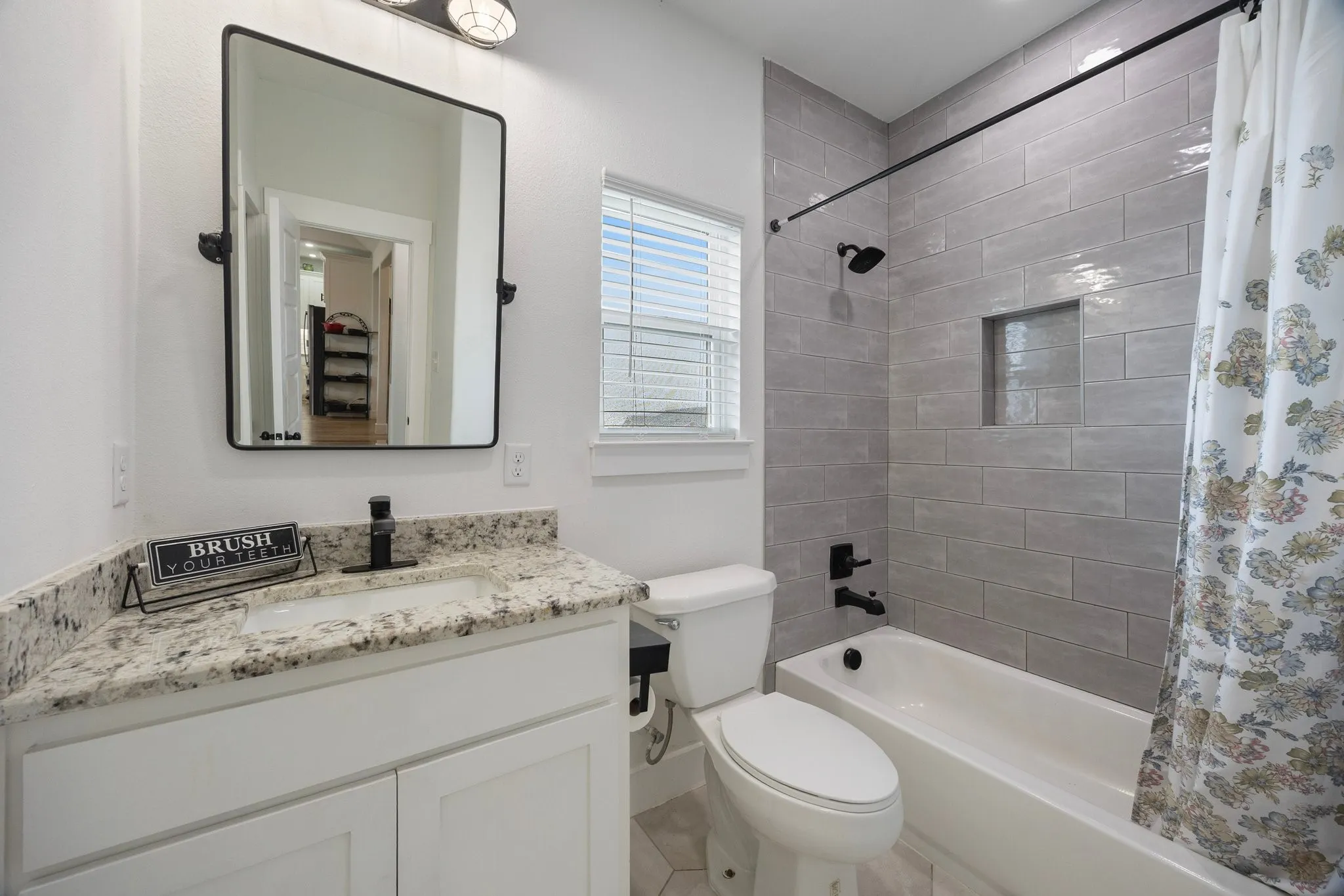 Single Family Residence For Sale in Hunt County , 5052 Fox Trot Lane, Caddo Mills, Texas 75135, 3 Bedrooms, 2 Bathrooms, 2 Garage spaces, 1,708 Sqft, built in 2022, Price $449,999, mls#21287961, Real Estate Agent in Caddo Mills, Homes For Sale in Hunt county, Homes For Sale in Caddo Mills, Realtor in Caddo Mills Texas, Real Estate Brokerage Independent Realty Texas, Luminita Cordes Realtor