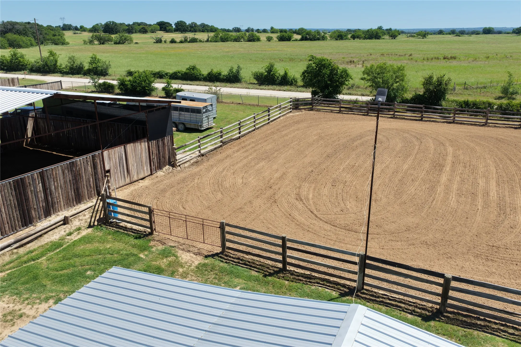 Farm For Sale in Comanche County , 3900 County Road 304a, Comanche, Texas 76442, 4 Bedroom, 3 Bathroom, Garage spaces, 1,650 Sqft, built in 1964, mls#21283708, Real Estate Agent in Comanche, Homes For Sale in Comanche county, Homes For Sale in Comanche, Realtor in Comanche Texas, Real Estate Brokerage Independent Realty Texas, Luminita Cordes Realtor