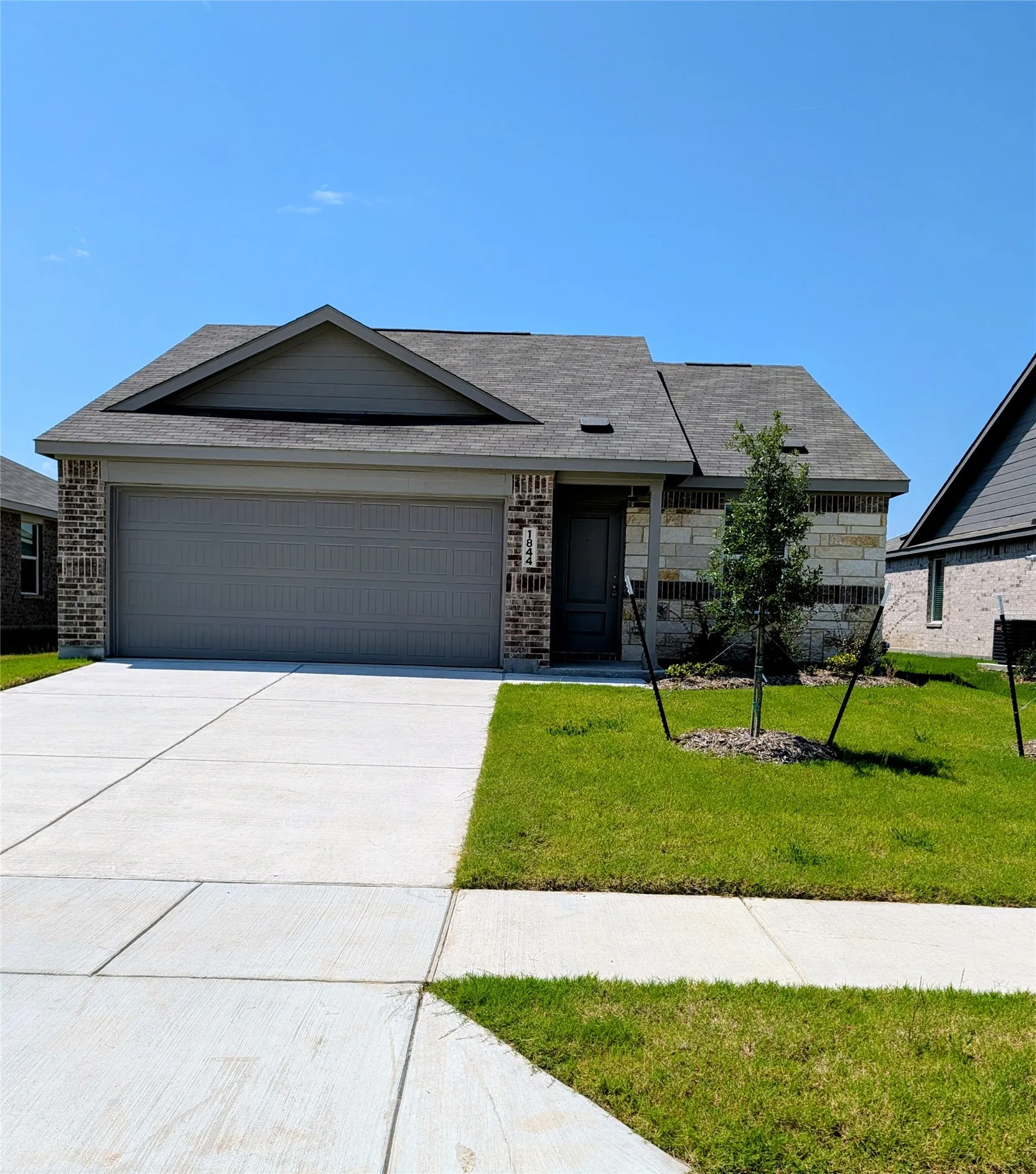 Single Family Residence For Rent in Hunt County , 1844 Javelina Street, Royse City, Texas 75189, 4 Bedroom, 2 Bathroom, 2 Garage spaces, 1,720 Sqft, built in 2026, mls#21287964, Real Estate Agent in Royse City, Homes For Rent in Hunt county, Homes For Rent in Royse City, Realtor in Royse City Texas, Real Estate Brokerage Independent Realty Texas, Luminita Cordes Realtor