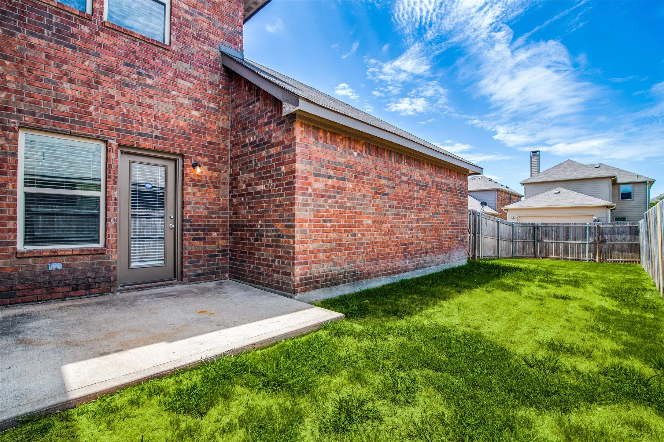 Single Family Residence For Rent in Hunt County , 1229 Land Oak Road, Royse City, Texas 75189, 4 Bedroom, 3 Bathroom, 2 Garage spaces, 1,893 Sqft, built in 2014, mls#21288036, Real Estate Agent in Royse City, Homes For Rent in Hunt county, Homes For Rent in Royse City, Realtor in Royse City Texas, Real Estate Brokerage Independent Realty Texas, Luminita Cordes Realtor