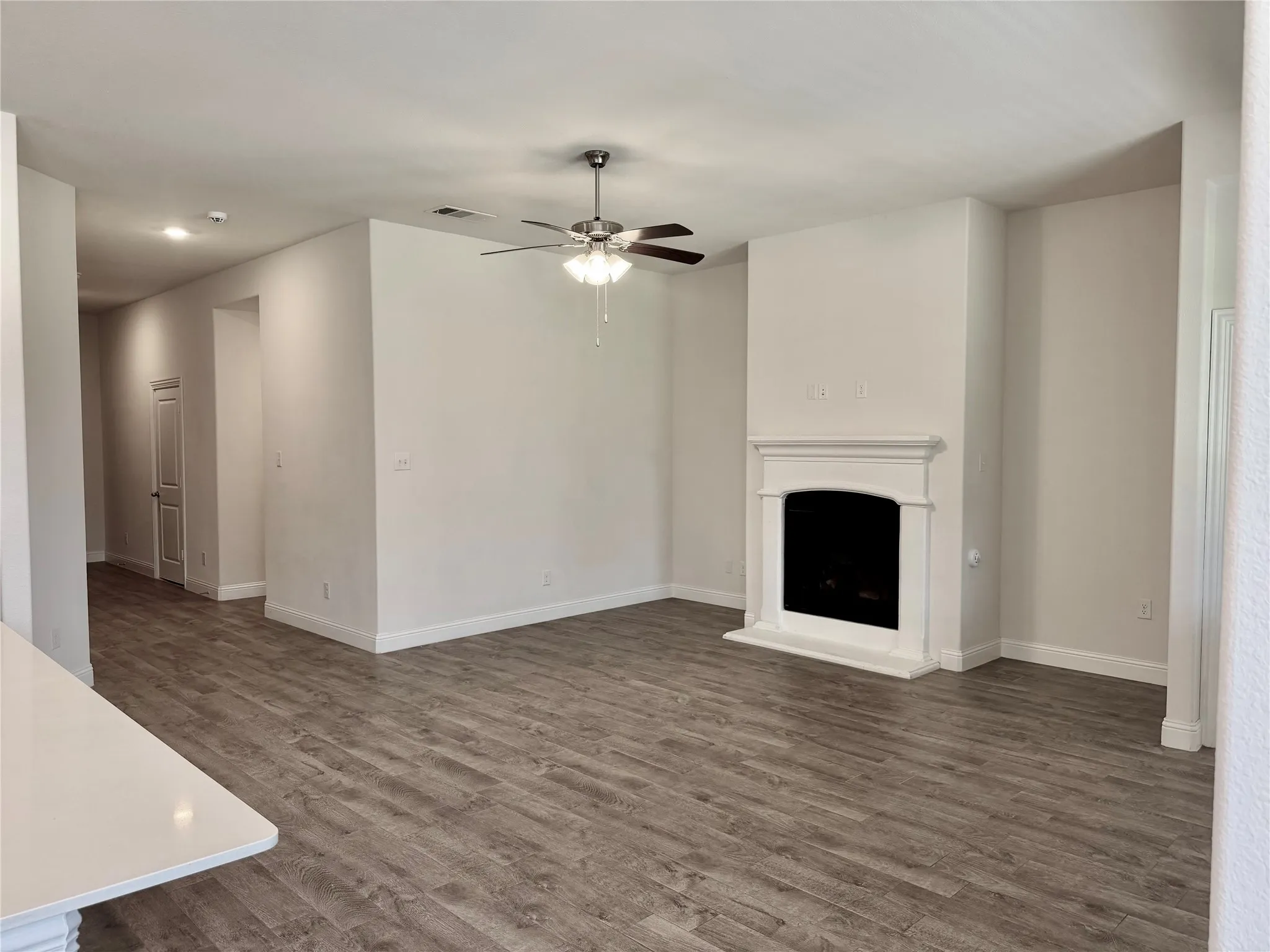 Single Family Residence For Rent in Kaufman County , 4175 Beamer Drive, Forney, Texas 75126, 4 Bedroom, 2 Bathroom, 2 Garage spaces, 1,830 Sqft, built in 2022, mls#21277303, Real Estate Agent in Forney, Homes For Rent in Kaufman county, Homes For Rent in Forney, Realtor in Forney Texas, Real Estate Brokerage Independent Realty Texas, Luminita Cordes Realtor