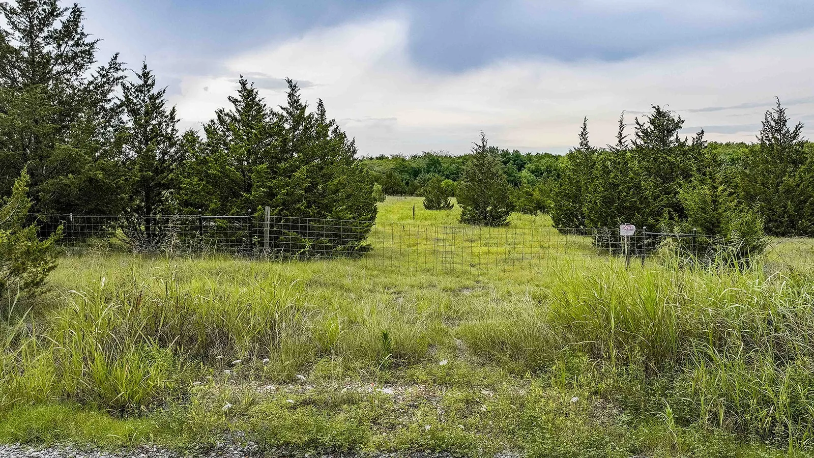 Unimproved Land For Sale in Hunt County , 6540 County Road 4813, Commerce, Texas 75449, 0, 0, Garage spaces, 0 Sqft, built in 0, mls#21288019, Real Estate Agent in Commerce, Homes For Sale in Hunt county, Homes For Sale in Commerce, Realtor in Commerce Texas, Real Estate Brokerage Independent Realty Texas, Luminita Cordes Realtor