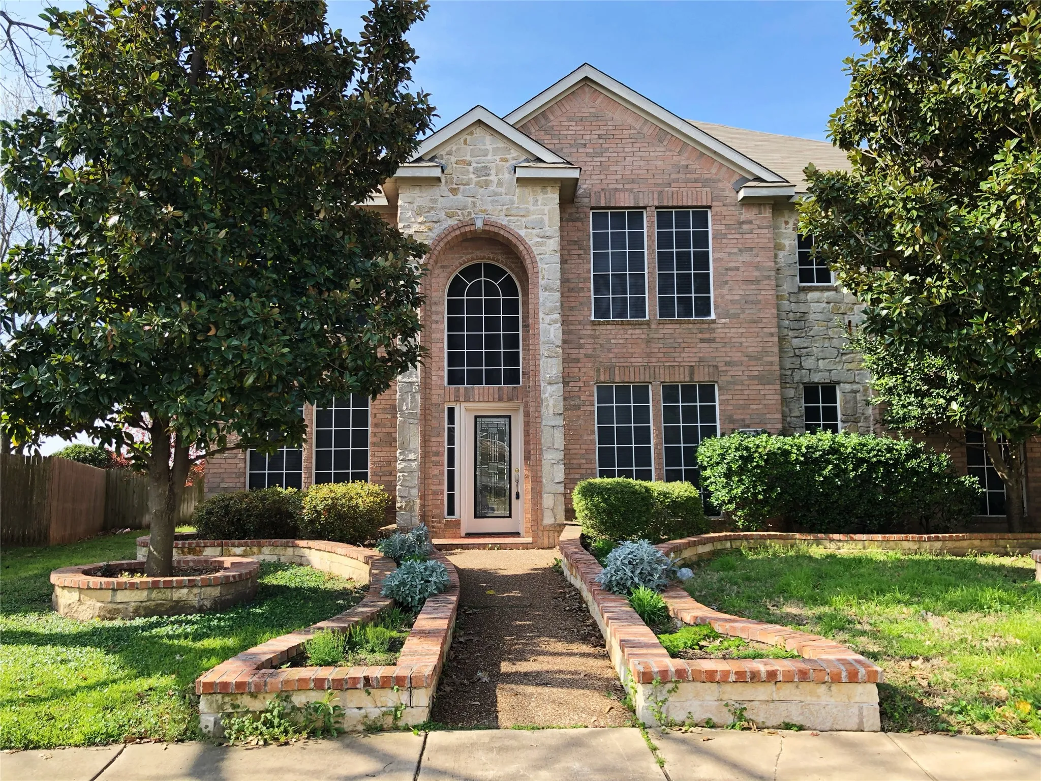 Single Family Residence For Rent in Collin County , 6417 Calloway Drive, Mc Kinney, Texas 75070, 4 Bedroom, 4 Bathroom, 2 Garage spaces, 3,023 Sqft, built in 2001, mls#21288099, Real Estate Agent in Mc Kinney, Homes For Rent in Collin county, Homes For Rent in Mc Kinney, Realtor in Mc Kinney Texas, Real Estate Brokerage Independent Realty Texas, Luminita Cordes Realtor