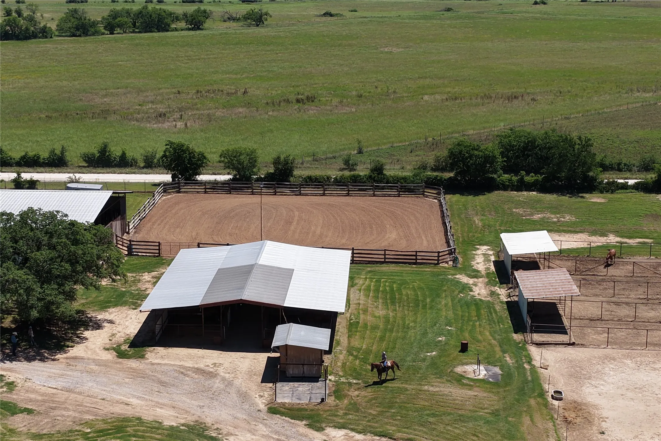 Ranch For Sale in Comanche County , 3900 County Road 304, Comanche, Texas 76442, 0, 0, Garage spaces, 0 Sqft, built in 1964, mls#21288102, Real Estate Agent in Comanche, Homes For Sale in Comanche county, Homes For Sale in Comanche, Realtor in Comanche Texas, Real Estate Brokerage Independent Realty Texas, Luminita Cordes Realtor