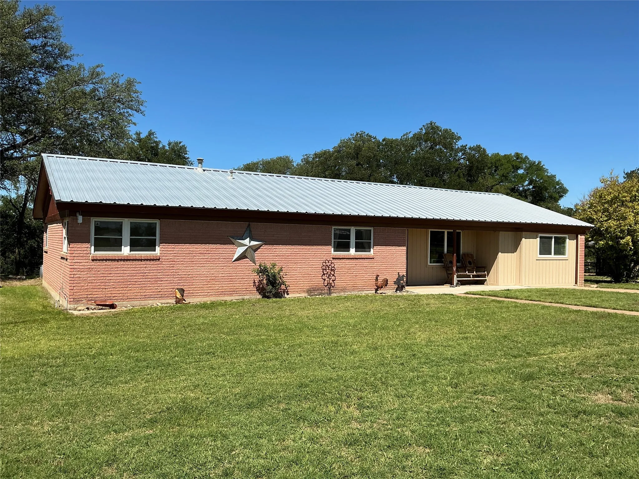 Ranch For Sale in Comanche County , 3900 County Road 304, Comanche, Texas 76442, 0, 0, Garage spaces, 0 Sqft, built in 1964, mls#21288102, Real Estate Agent in Comanche, Homes For Sale in Comanche county, Homes For Sale in Comanche, Realtor in Comanche Texas, Real Estate Brokerage Independent Realty Texas, Luminita Cordes Realtor