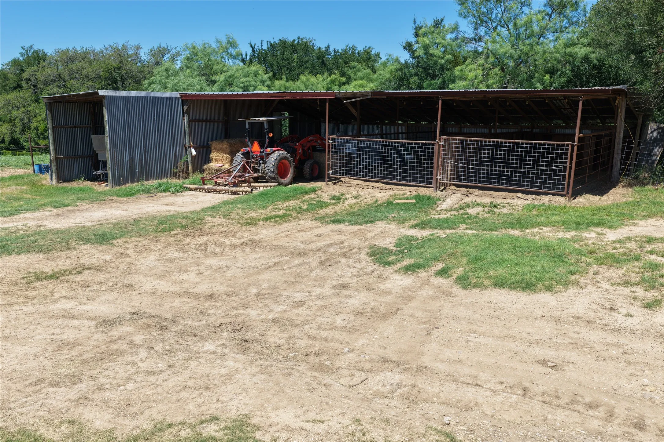 Ranch For Sale in Comanche County , 3900 County Road 304, Comanche, Texas 76442, 0, 0, Garage spaces, 0 Sqft, built in 1964, mls#21288102, Real Estate Agent in Comanche, Homes For Sale in Comanche county, Homes For Sale in Comanche, Realtor in Comanche Texas, Real Estate Brokerage Independent Realty Texas, Luminita Cordes Realtor
