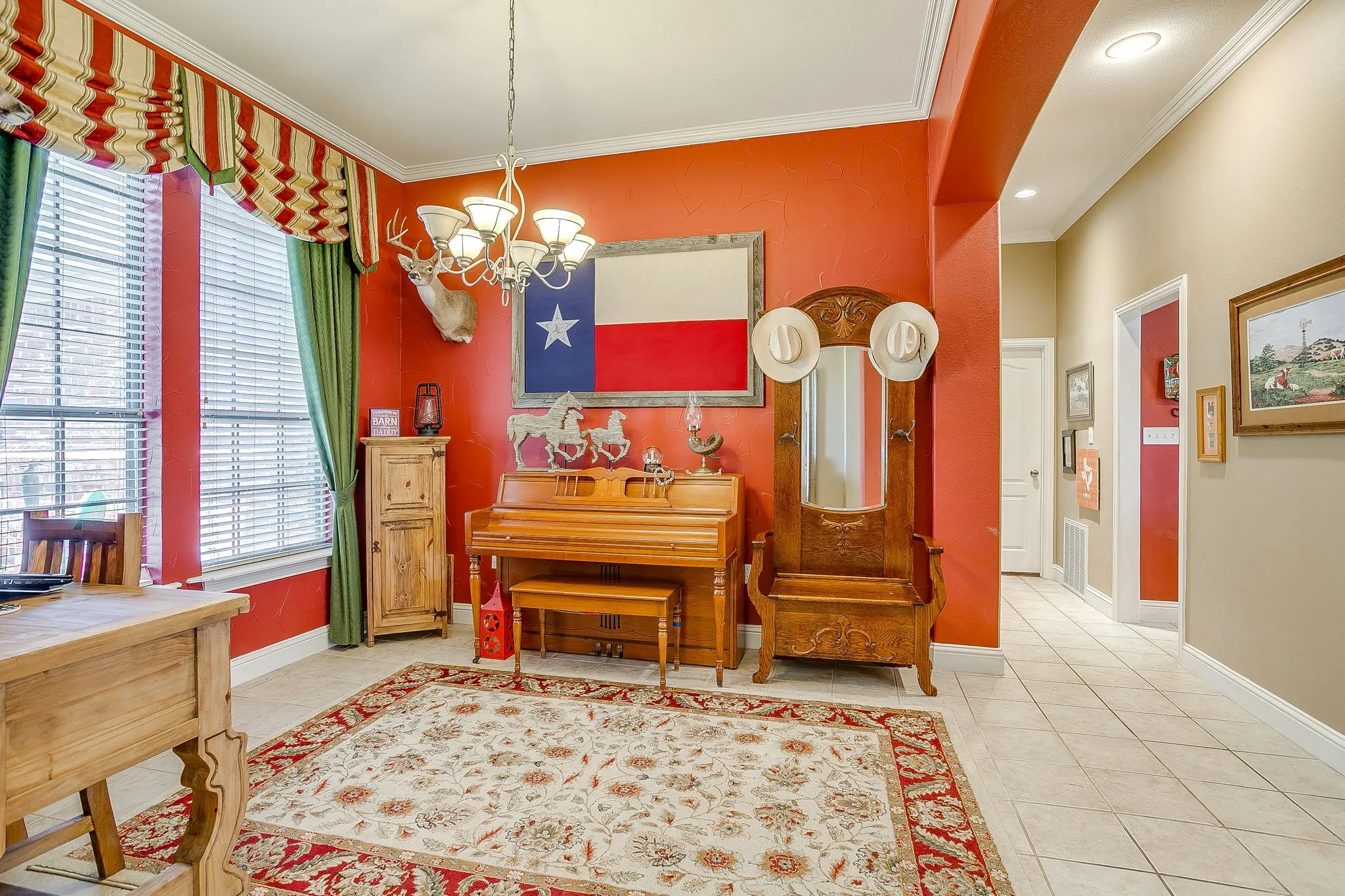 Single Family Residence For Sale in Tarrant County , 709 Lonesome Prairie Trail, Haslet, Texas 76052, 4 Bedroom, 2 Bathroom, 3 Garage spaces, 2,234 Sqft, built in 2002, mls#21288101, Real Estate Agent in Haslet, Homes For Sale in Tarrant county, Homes For Sale in Haslet, Realtor in Haslet Texas, Real Estate Brokerage Independent Realty Texas, Luminita Cordes Realtor