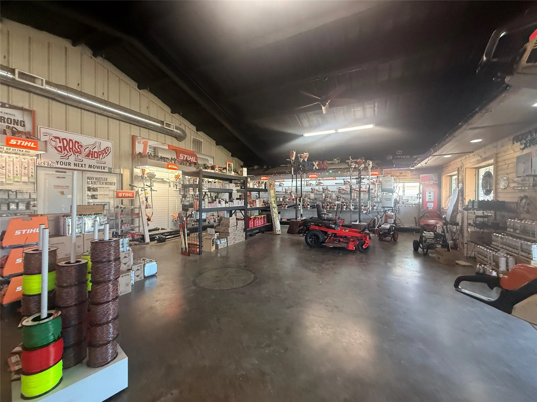 Heated & Cooled retail space
