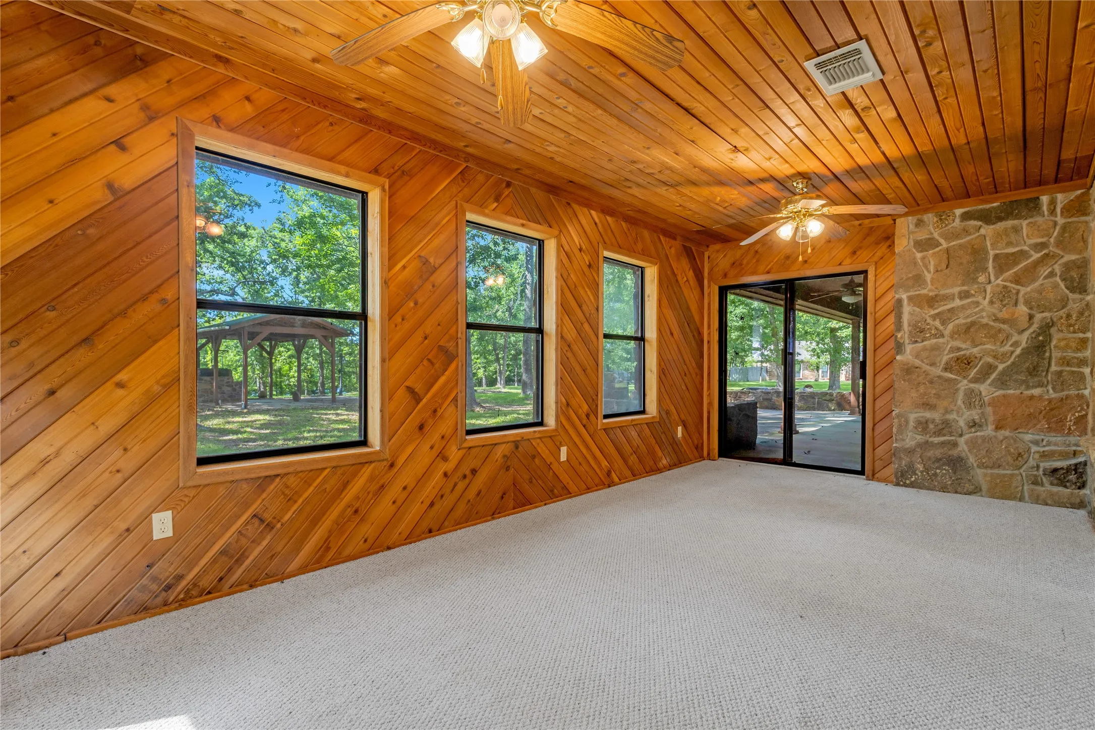 Sitting room off primary bedroom