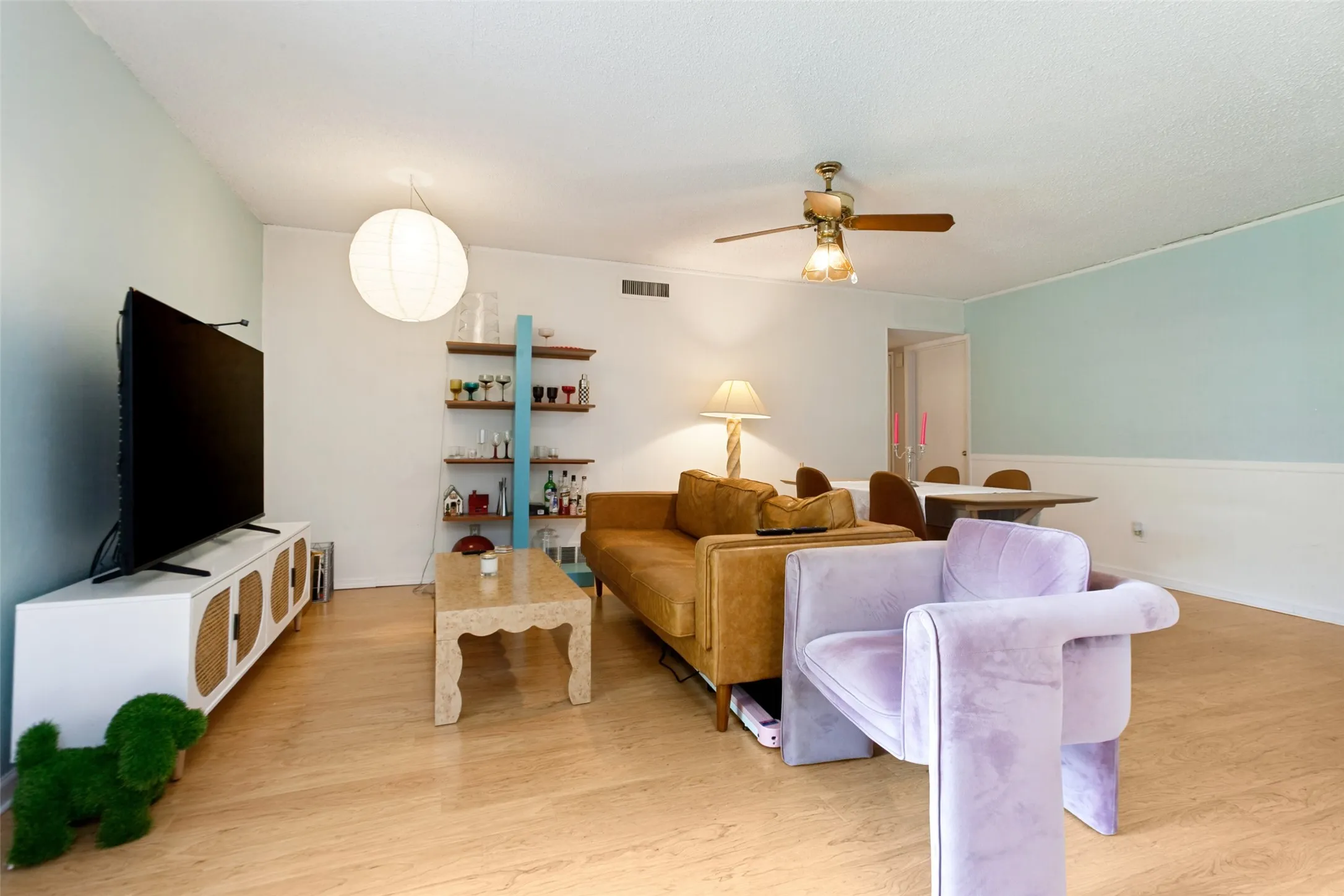 Single Family Residence For Sale in Collin County , 3304 Westminster Drive, Plano, Texas 75074, 3 Bedrooms, 2 Bathrooms, 1 Garage spaces, 1,313 Sqft, built in 1971, Price $315,000, mls#21288148, Real Estate Agent in Plano, Homes For Sale in Collin county, Homes For Sale in Plano, Realtor in Plano Texas, Real Estate Brokerage Independent Realty Texas, Luminita Cordes Realtor