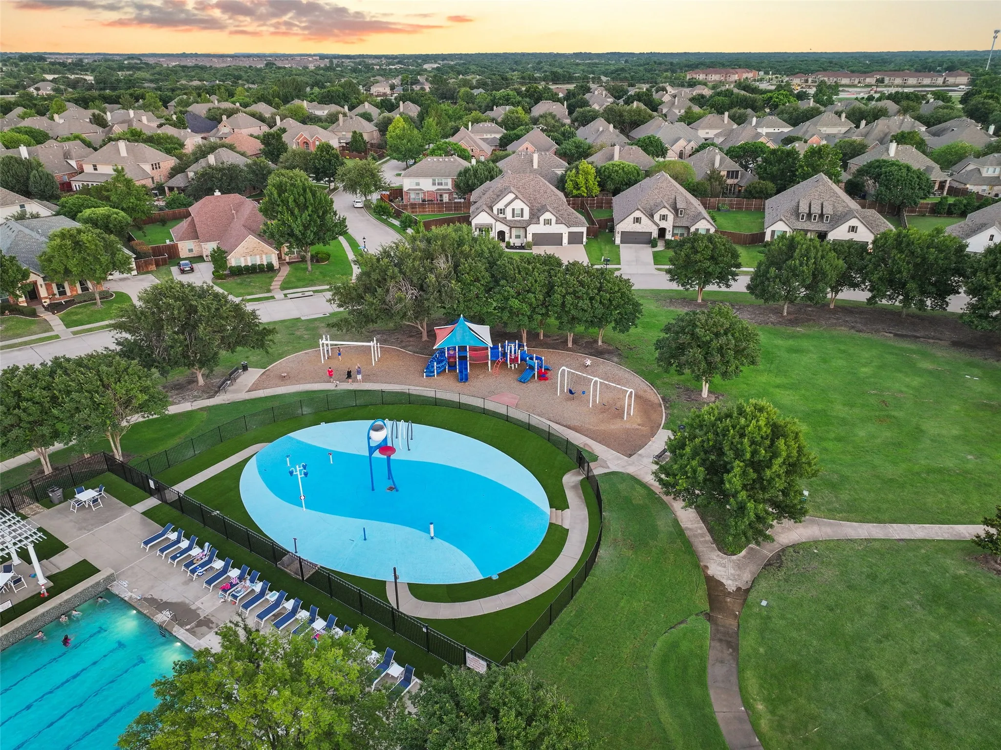 Single Family Residence For Sale in Collin County , 3500 Jersey Road, Melissa, Texas 75454, 5 Bedroom, 4 Bathroom, 3 Garage spaces, 3,687 Sqft, built in 2017, mls#21281064, Real Estate Agent in Melissa, Homes For Sale in Collin county, Homes For Sale in Melissa, Realtor in Melissa Texas, Real Estate Brokerage Independent Realty Texas, Luminita Cordes Realtor